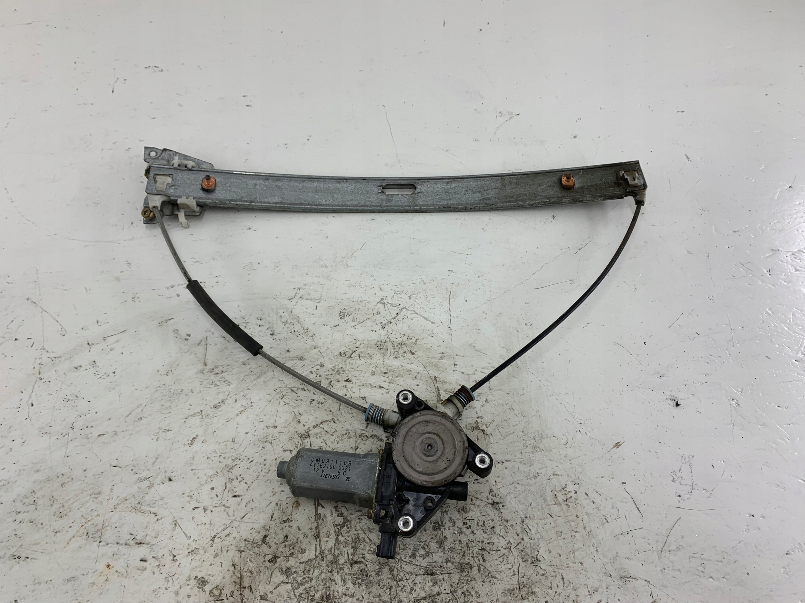 FORD MAVERICK II window regulator right front AY262100-0331