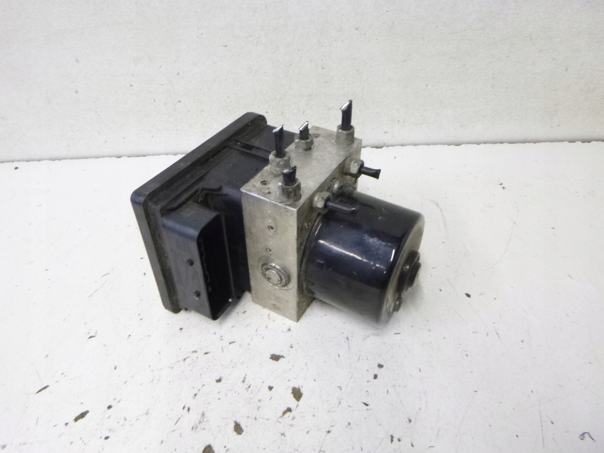 Pompa ABS Opel Astra H 1.9DCi 13246537 2005r.