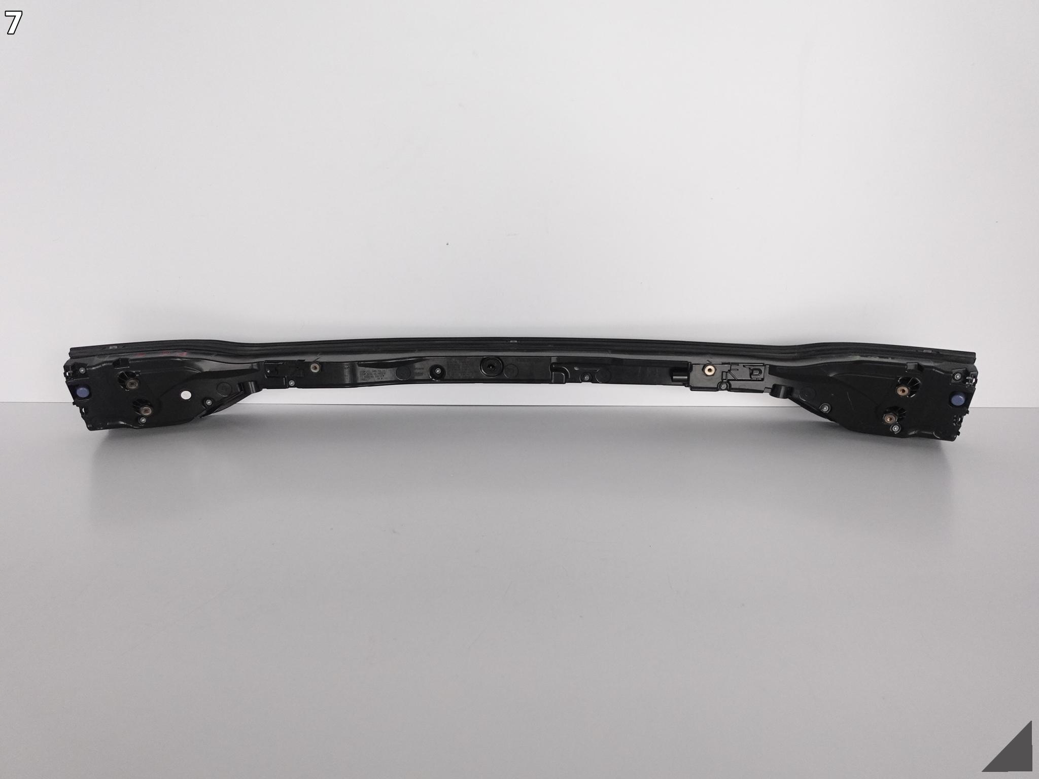 PORSCHE MACAN 95B LIFT 18- light cap LED rear part EU