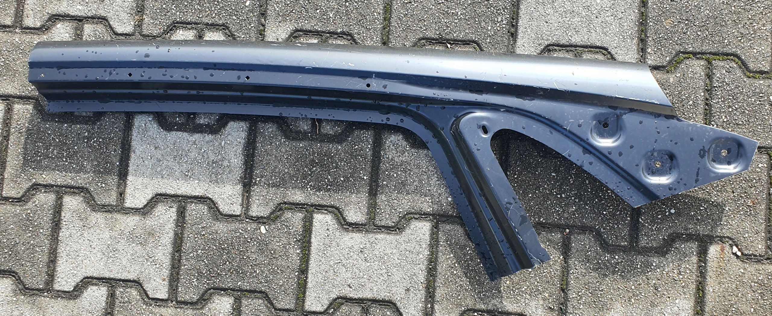 VW ID4 fender side rear part left 11A809045 original