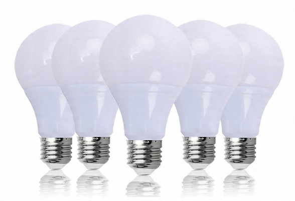 

Żarówka E27 Led Smd 8W 905lm = 75W CCD
