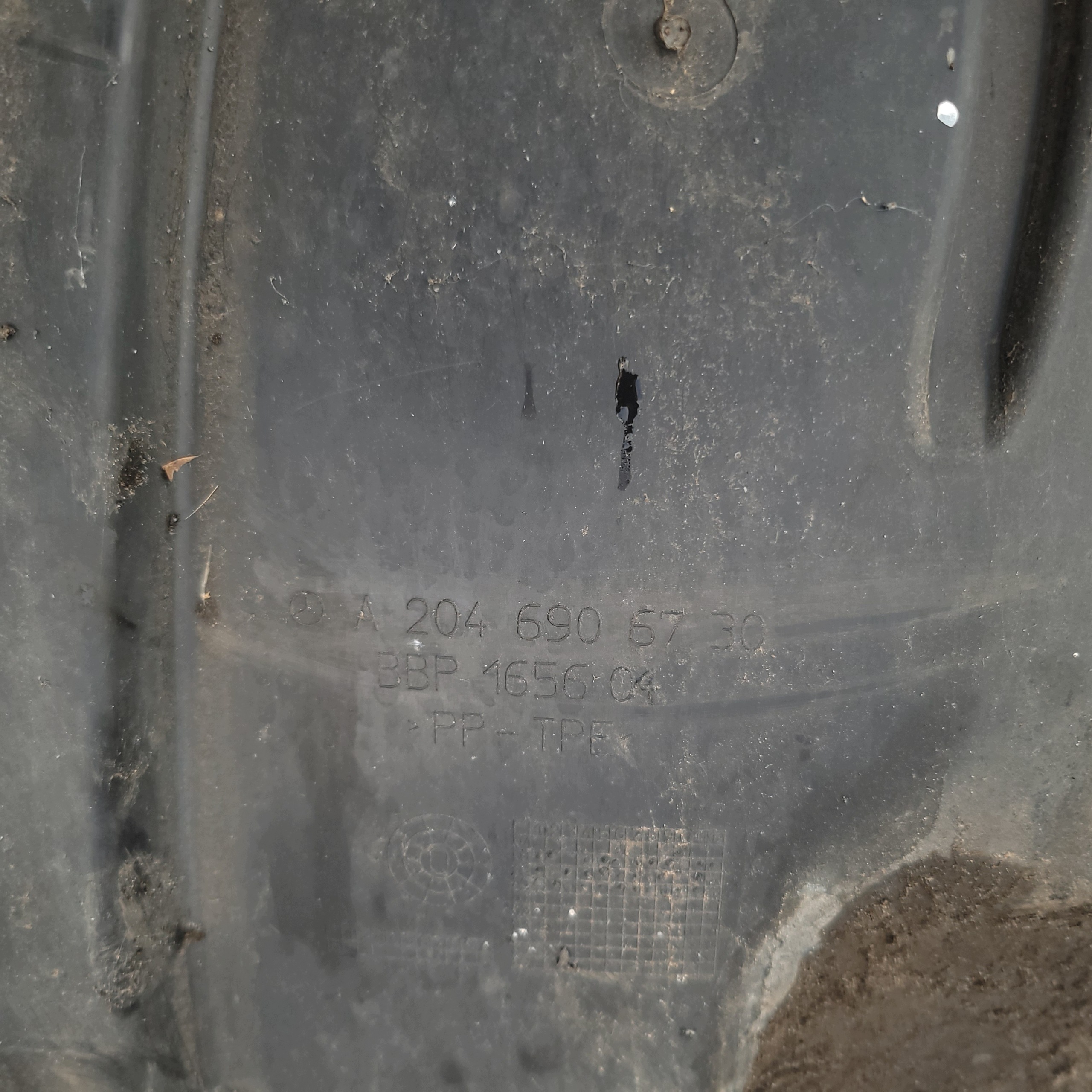 MERCEDES GLK X204 mudguard front front right A2046906730