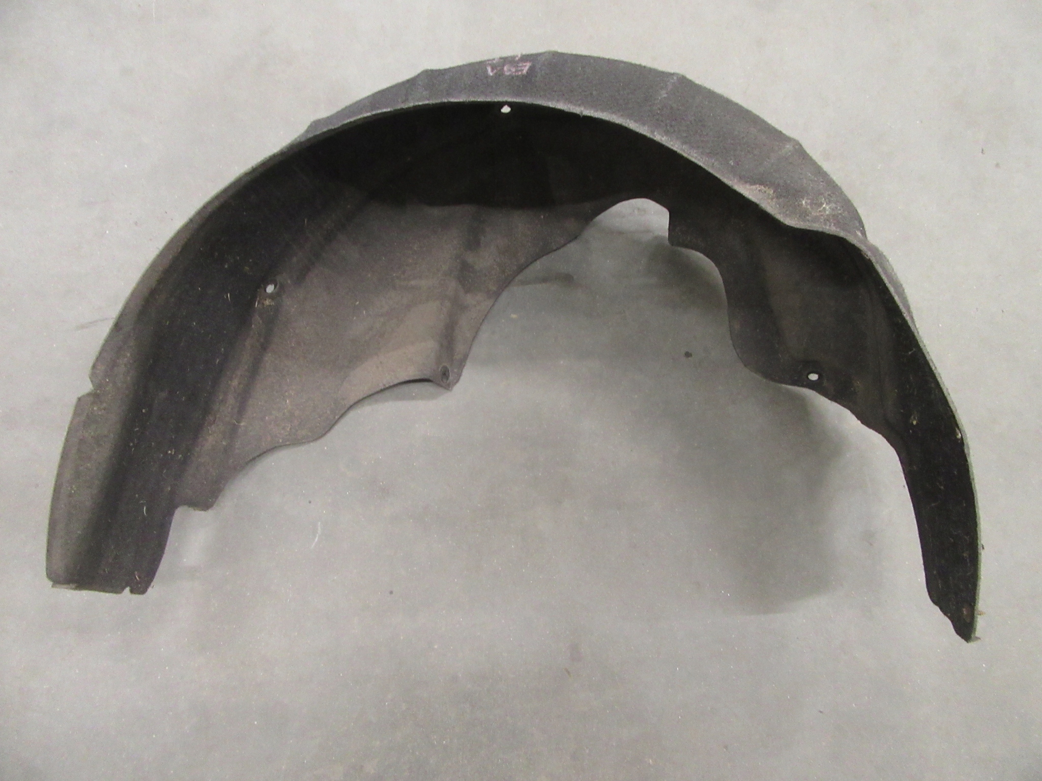 mudguard cover wheels left rear part BMW e91 KOMBI