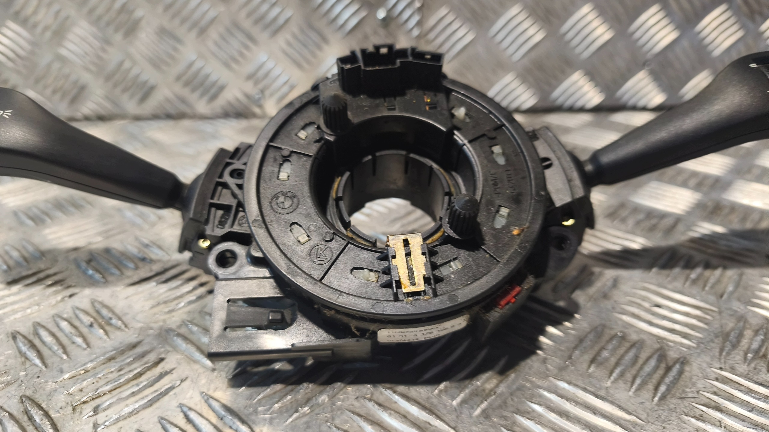 commande levier commodo sous volant BMW E39 2002r 61.31-8375396.9