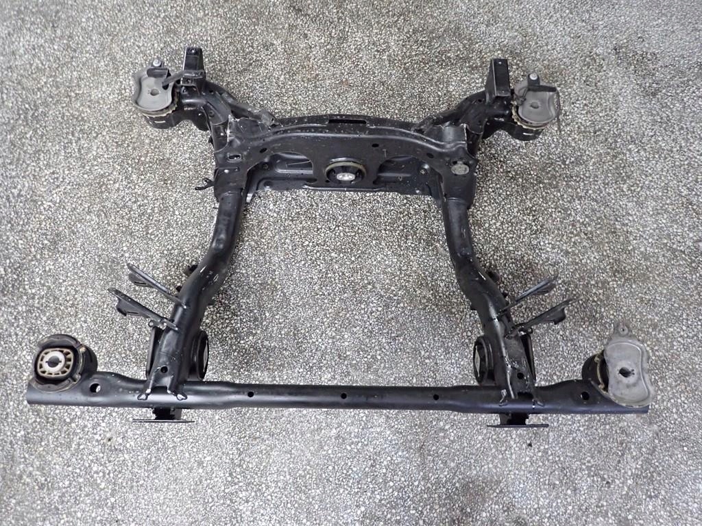 WÓZEK SANKI KOŁYSKA ŁAWA ZAWIESZENIE TYŁ ENYAQ iV VW ID3 ID.3 ID4 ID.4 23R Typ samochodu Samochody osobowe