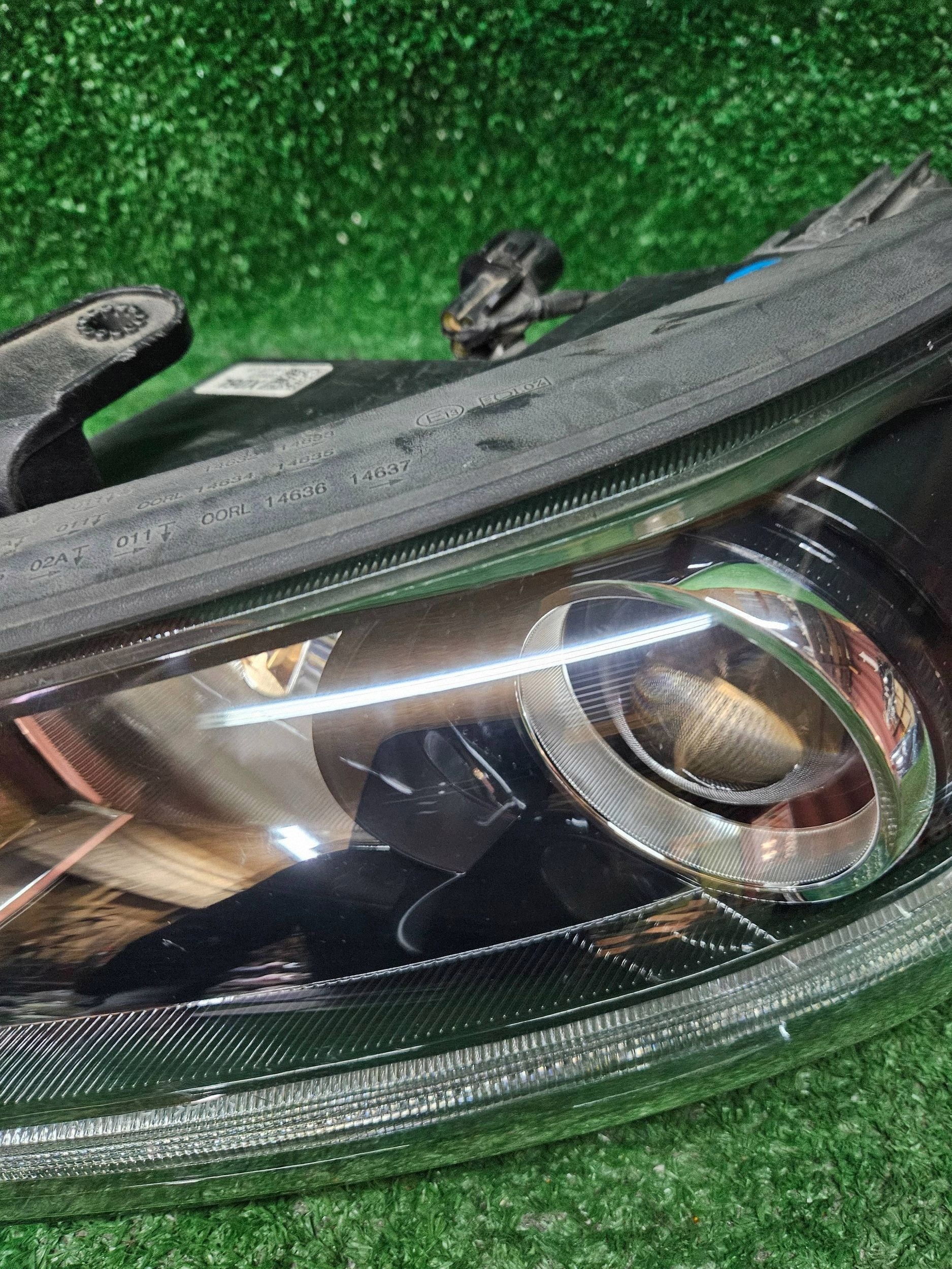 REFLEKTOR left front HYUNDAI ELANTRA VI 15- LED NR.1766
