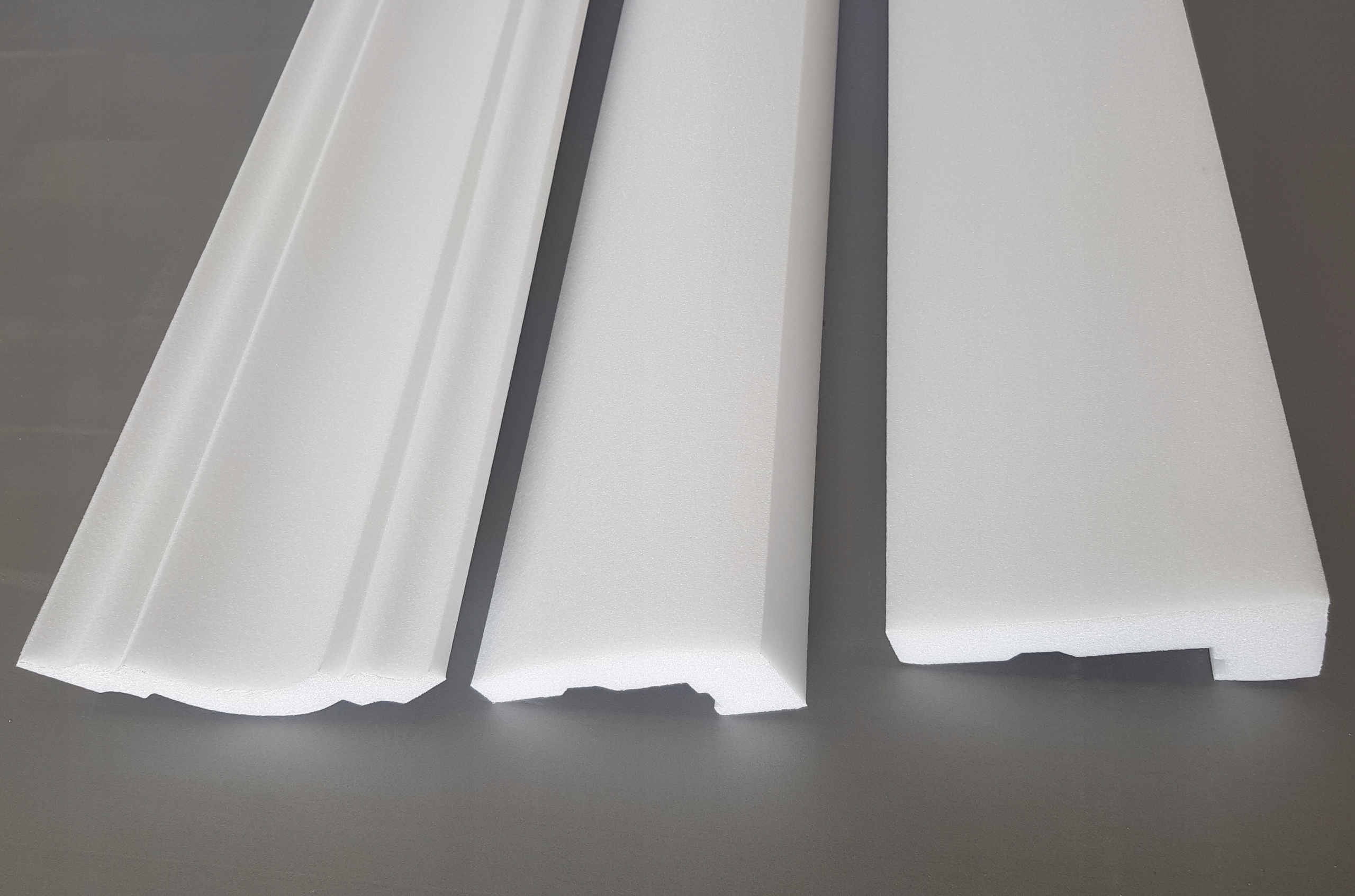 Osłona na karnisz LK6C XPS 2mb maskownica osłona Materiał polistyren