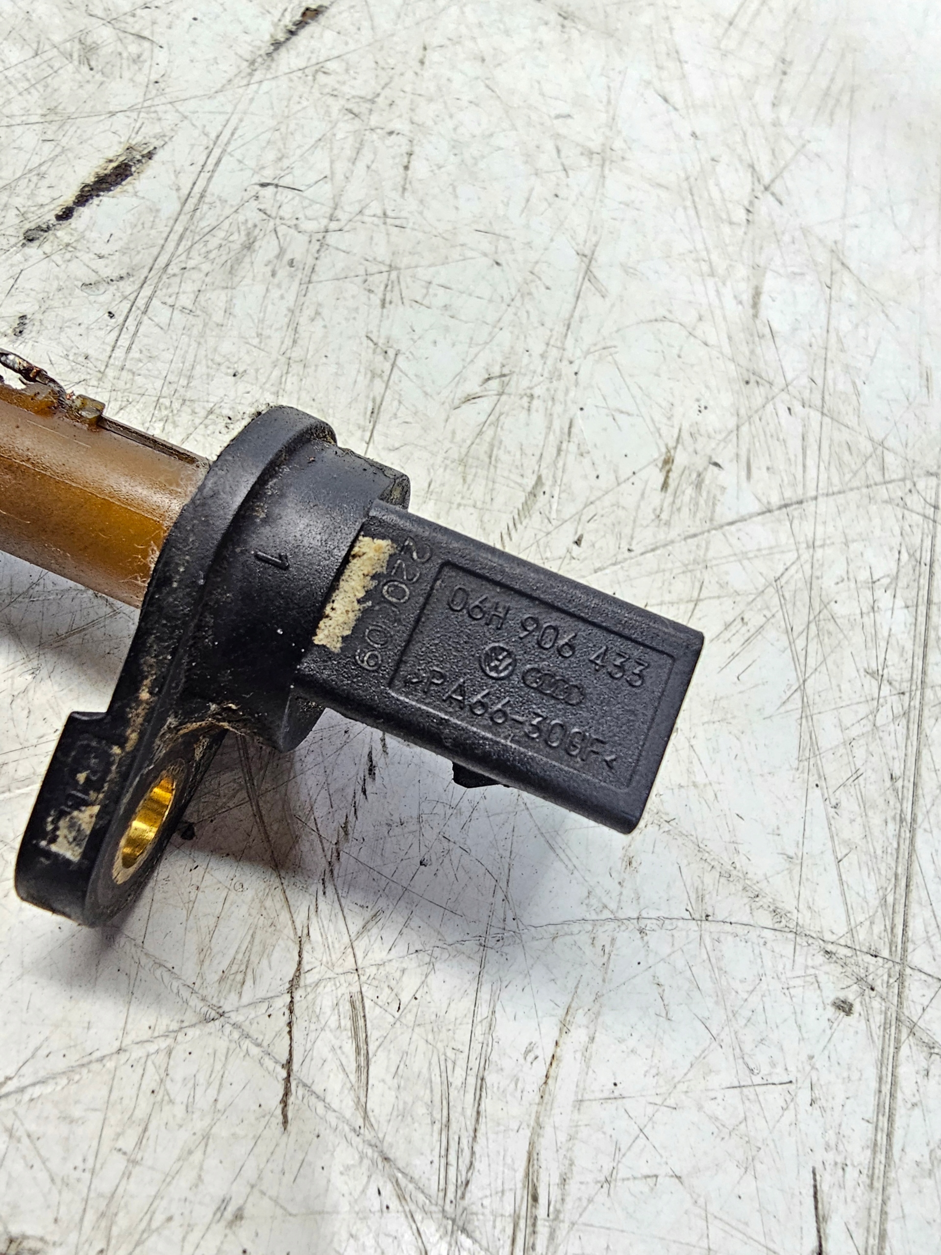 shaft position sensor AUDI VW 1.8 TFSI 06H906433