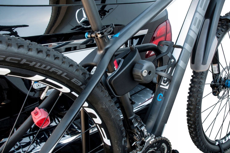 BAGAZNIK ROWEROWY HAK Aguri Active Bike 4 rowery Color black