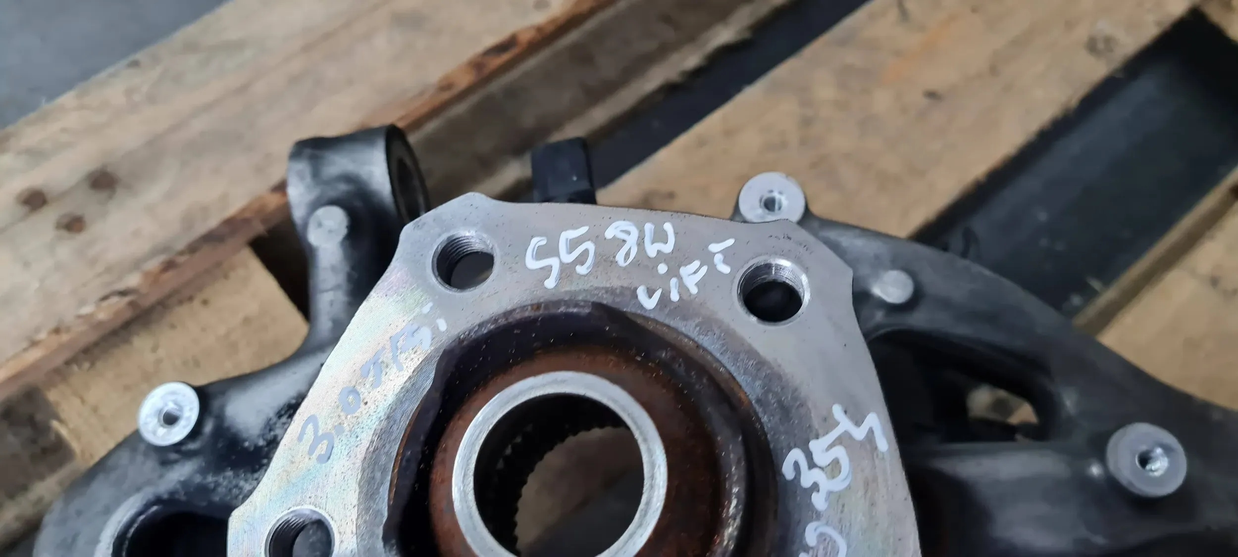 S5 8W LIFT A5 swing left left front 8W0407253F A4 B9 8W S4