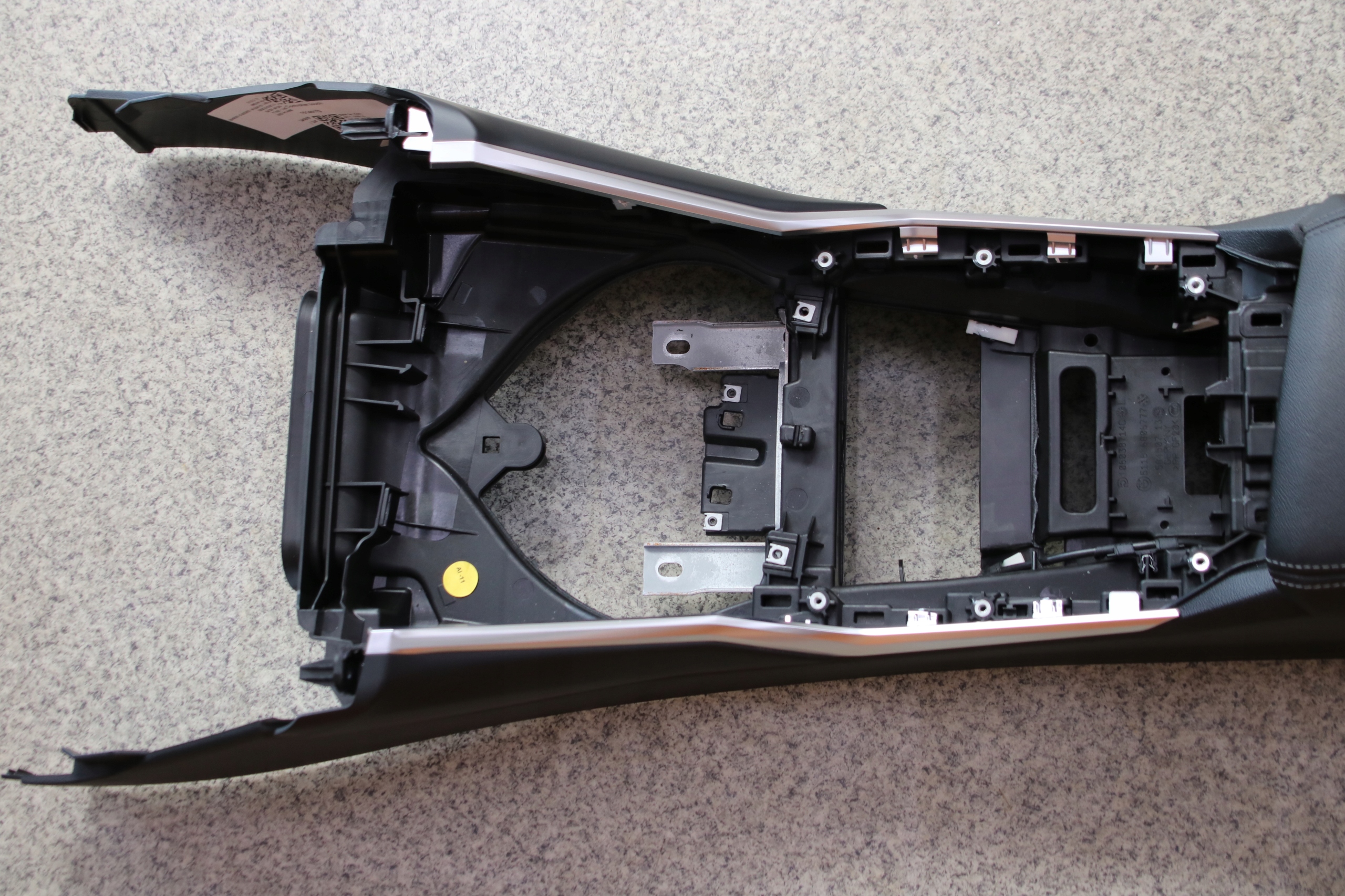 BMW G20 G21 G22 TUNEL central console armrest leather