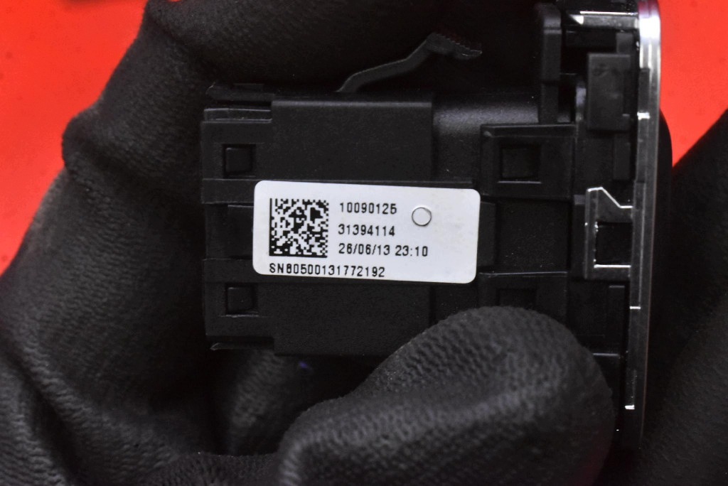 button START/STOP key AH4N-15607-AE VOLVO V40 2 II 1.6 D2 114KM 12-16