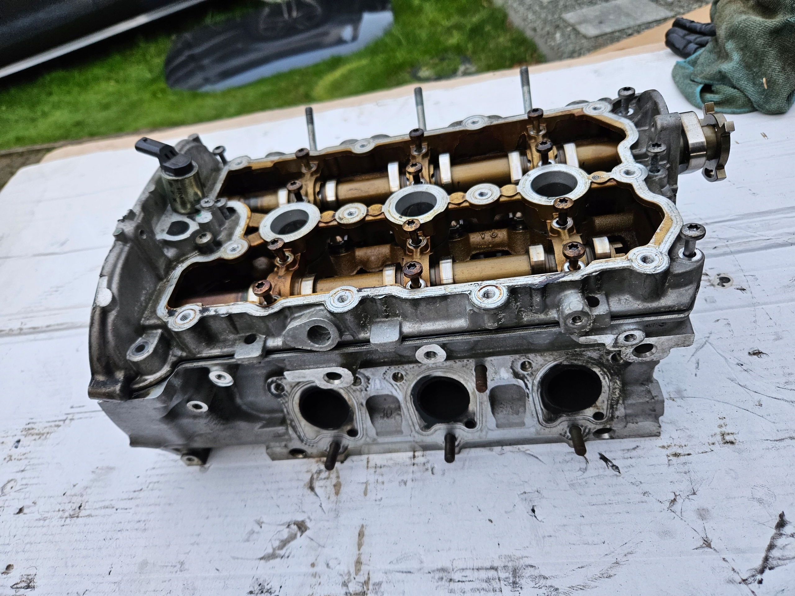 head. right Audi S4 B8 S5 3.0T 3.0 TFSI CTU CGX