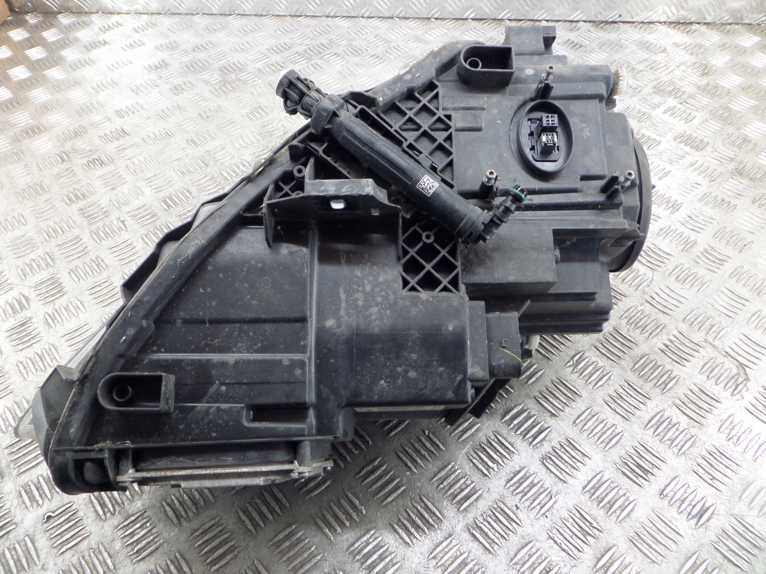 MERCEDES A W176 176 light left front left front BI XENON LED A1768201961