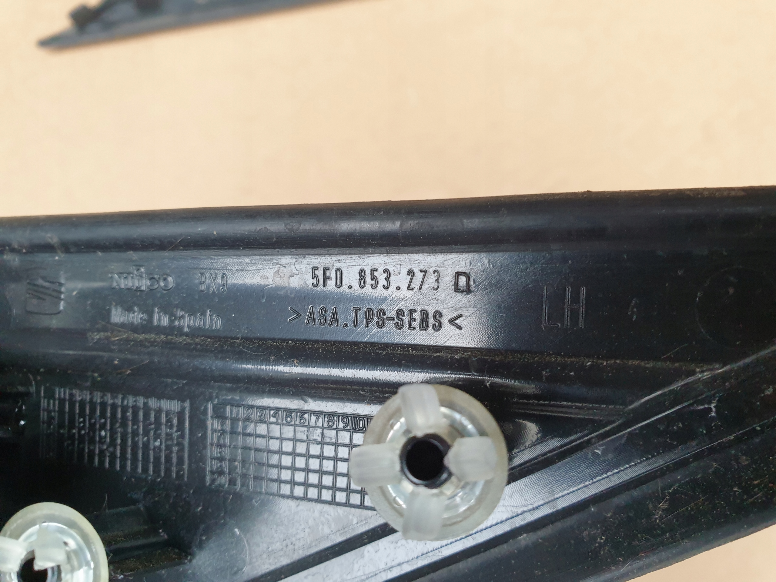 Couvre Couverture Aile Gauche SEAT LEON III 3 5F 2013- 5F0853273D