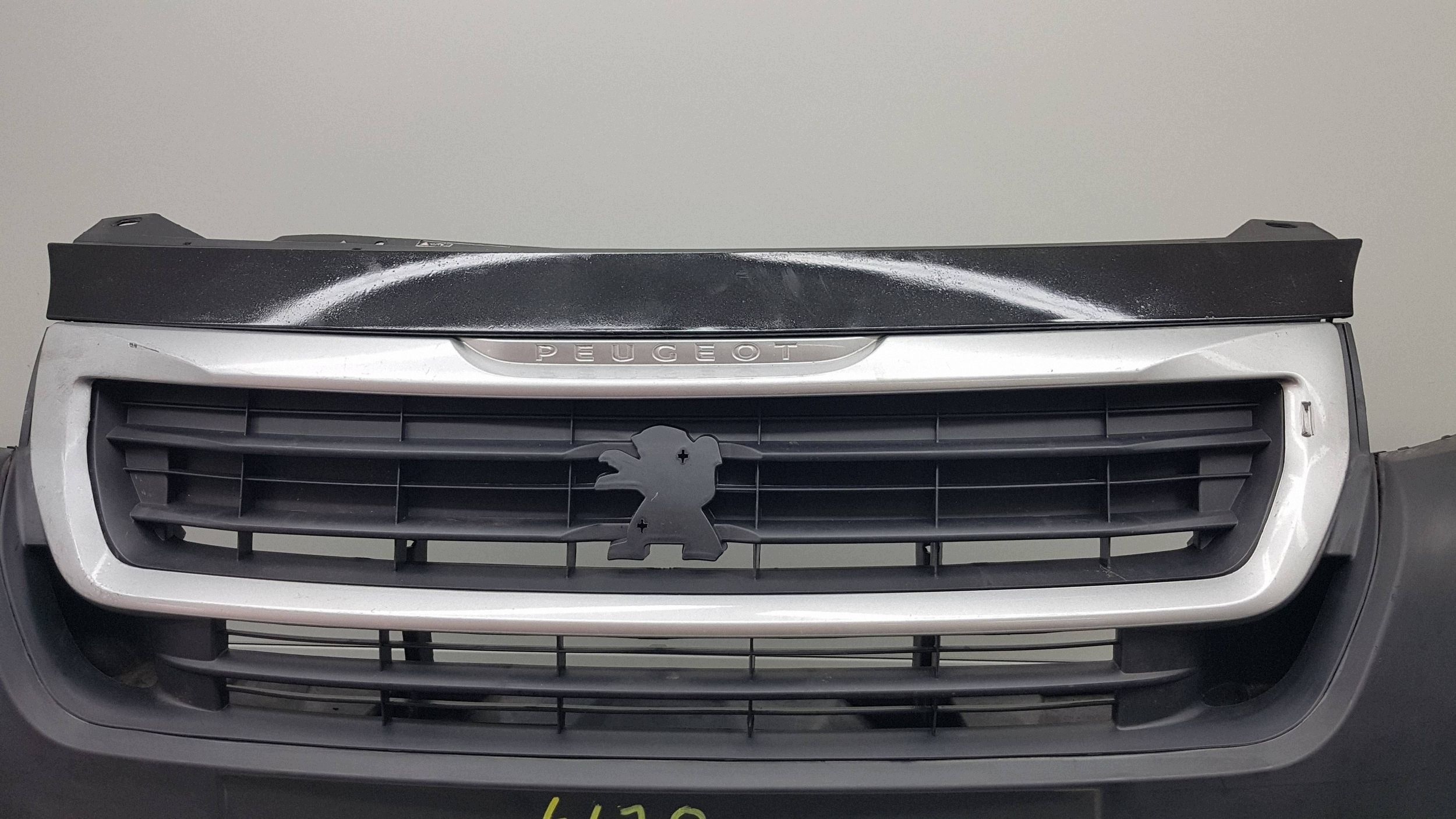 PEUGEOT PARTNER IV 4 2015 - bumper front 9810923277