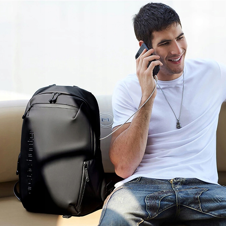 Plecak Arctic Hunter na laptopa 15,6 B00423 USB Marka Inna