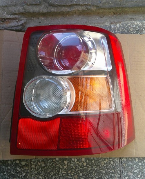 RANGE ROVER SPORT 05-09 LAMPA TYLNA PRAWA EUROPA!
