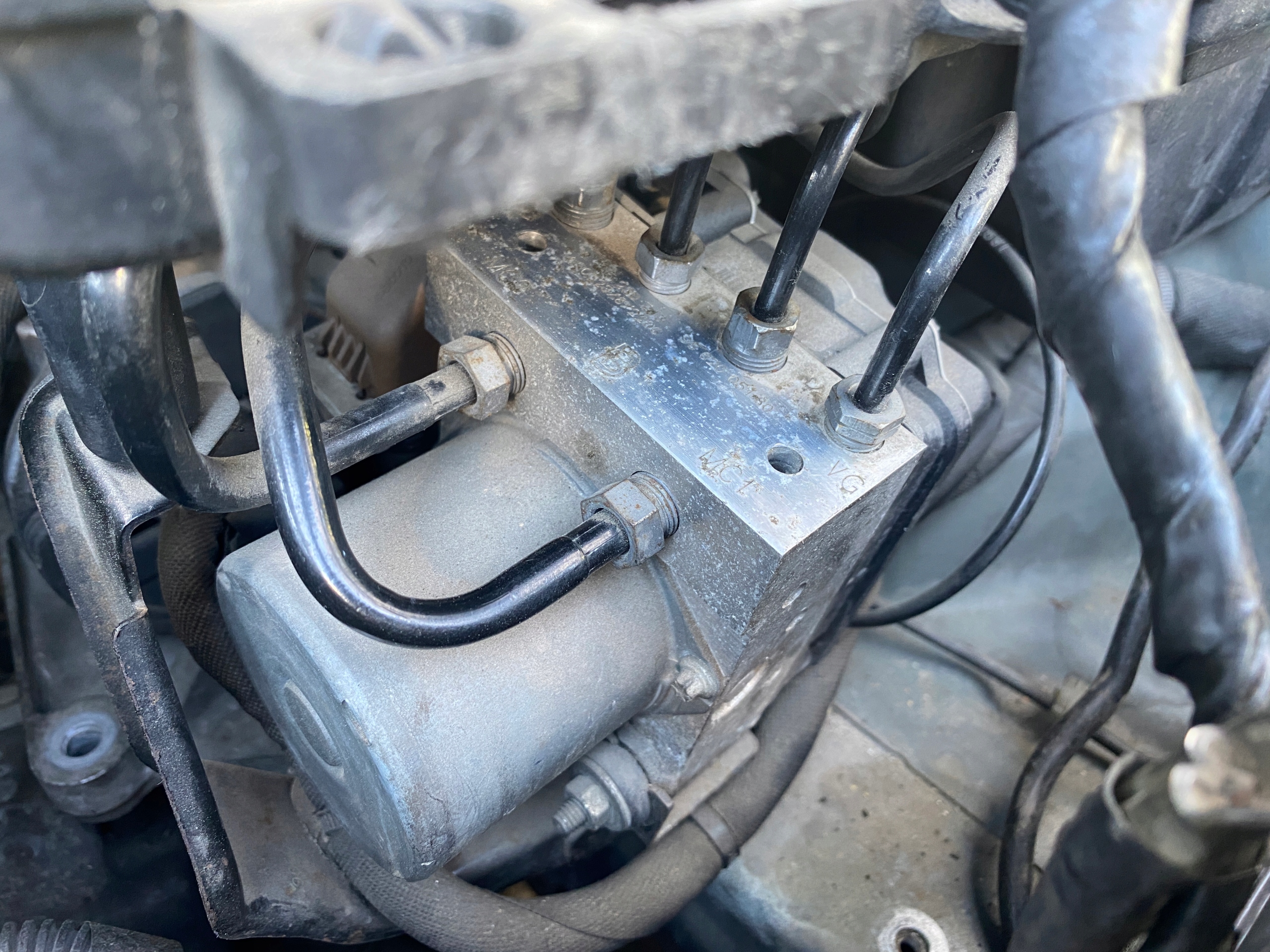 Pompa ABS ABSU Peugeot 407 04-11 OE 9662005180