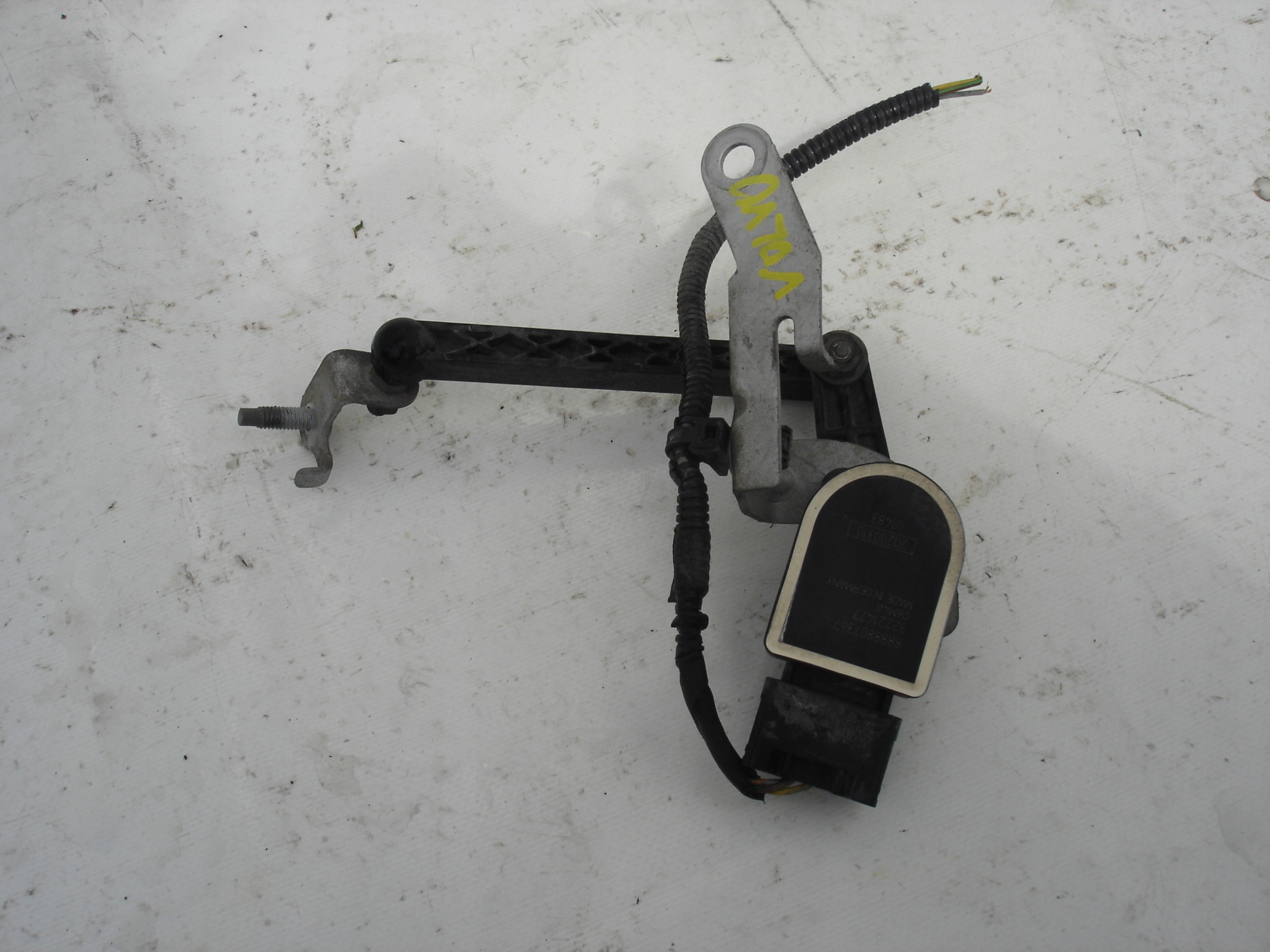 VOLVO XC40 Sensor POZIOMOWANIA Leuchten 32221477