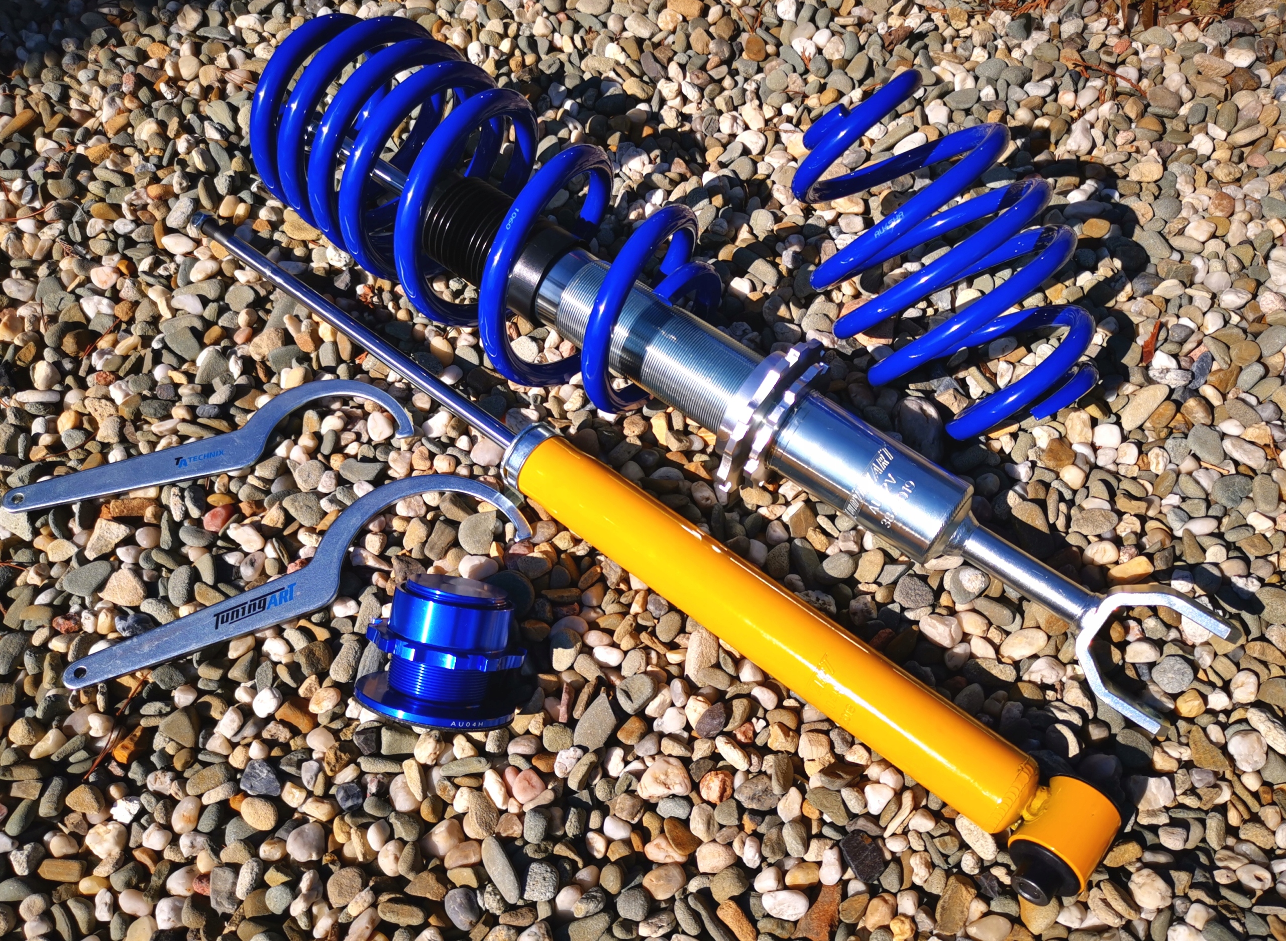 ZAWIESZENIE GWINTOWANE GWINT AUDI A6 C5 97 04R Part manufacturer TA Technix