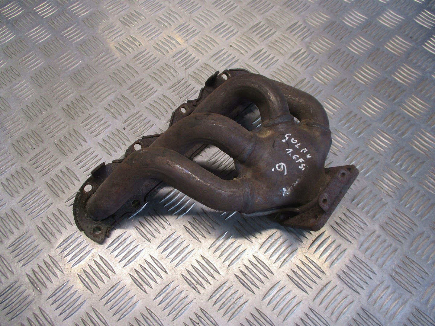 KOLEKTOR WYDECHOWY VOLKSWAGEN GOLF V 1.6 FSI