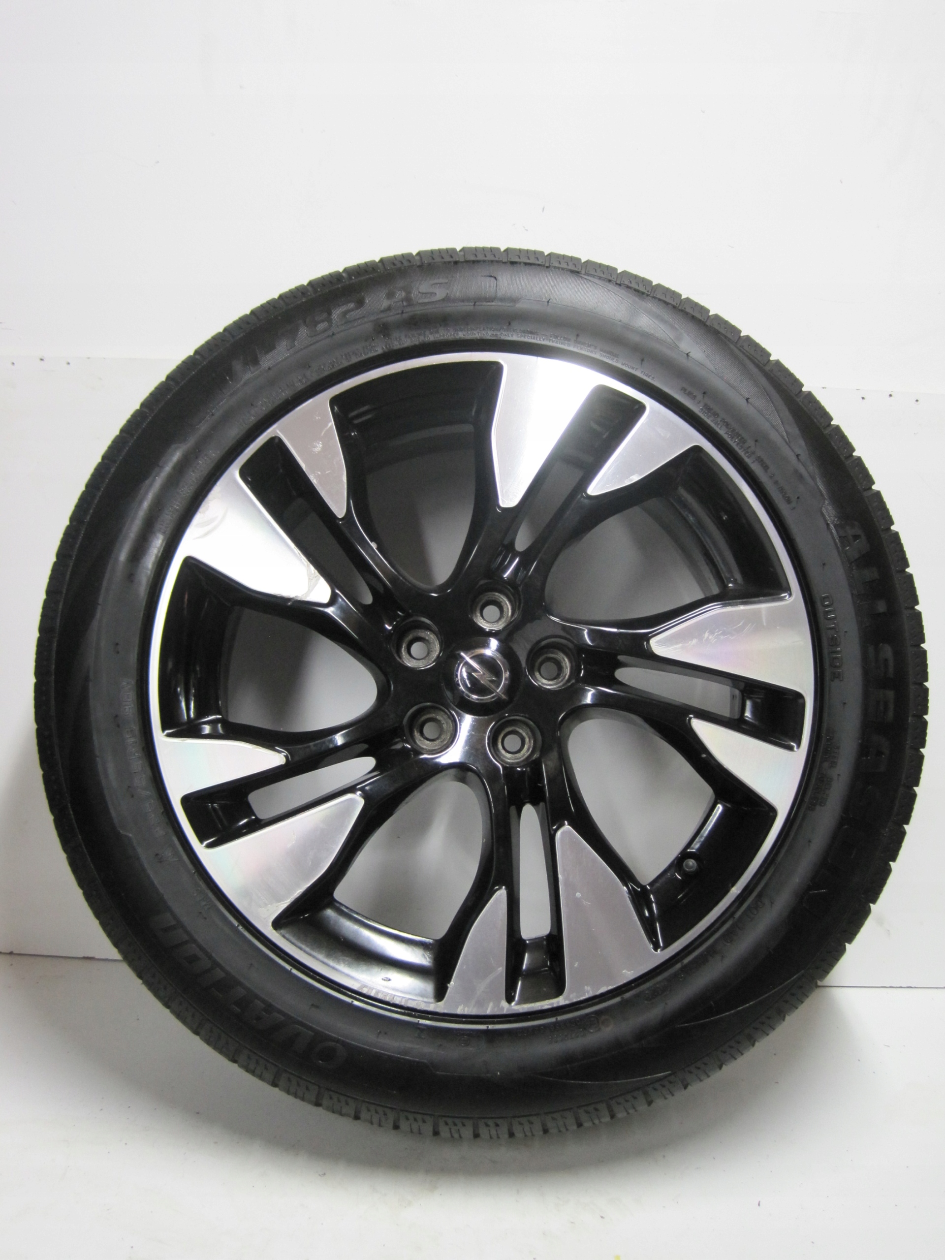 wheels discs tyres OPEL GRANDLAND R18 M+S 23r