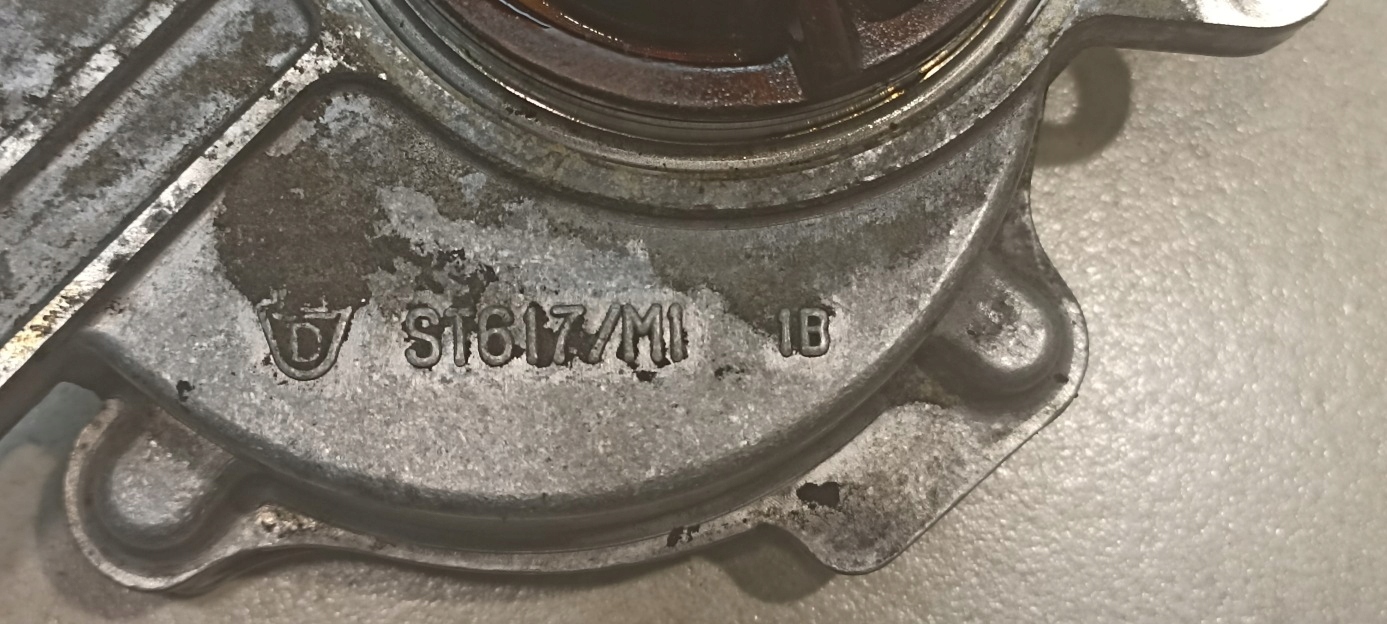 Pompa VACUM AUDI A6 C6 2.0 06D145100E
