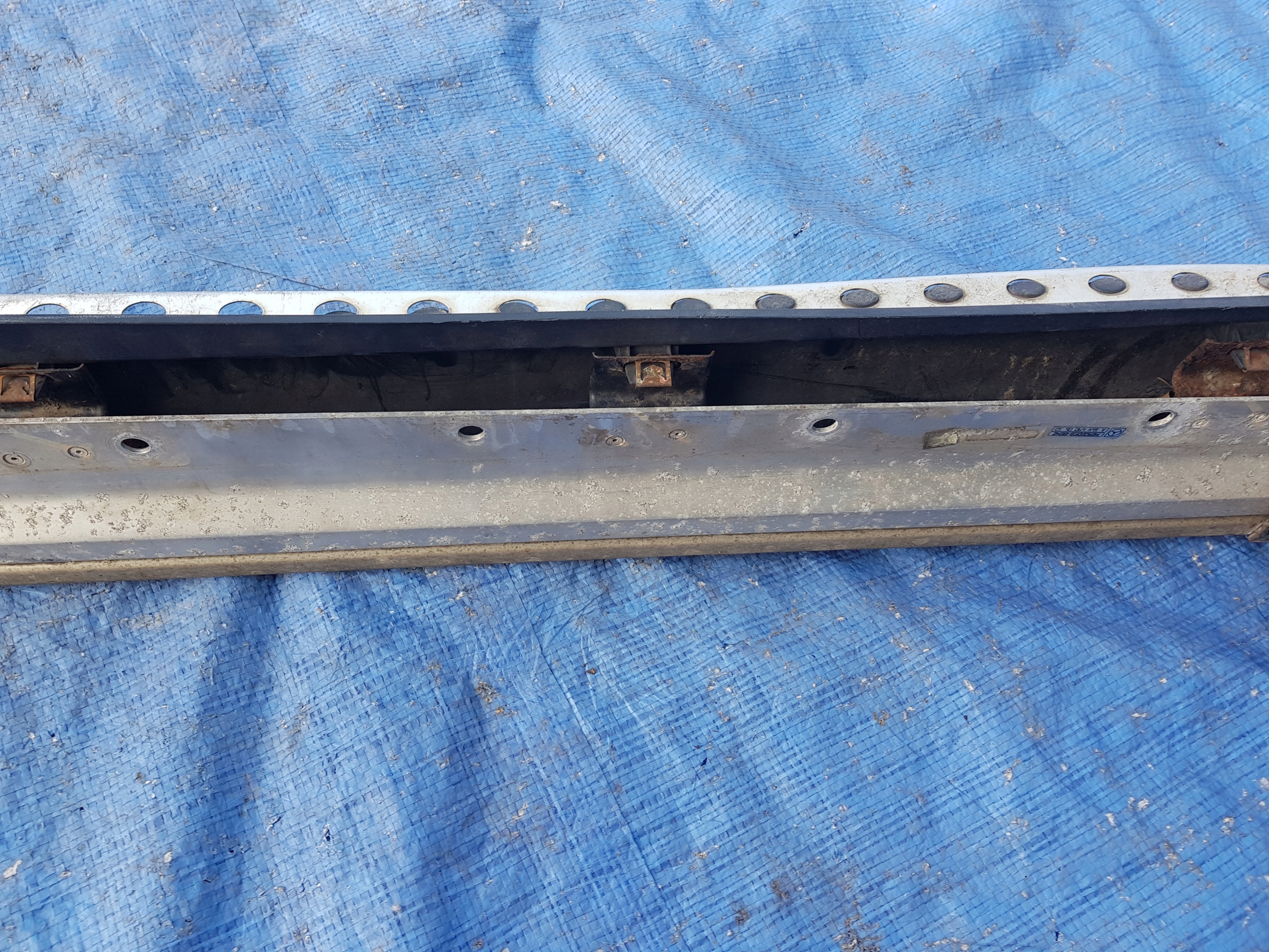 right threshold MERCEDES ML W164 cap moulding STOPIEN