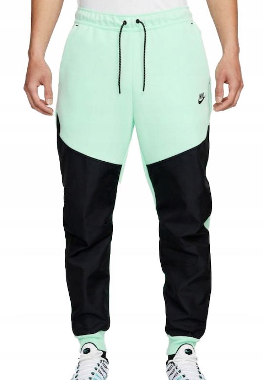 Kalhoty Nike Sportswear Tech Fleece DR6171379 Xs