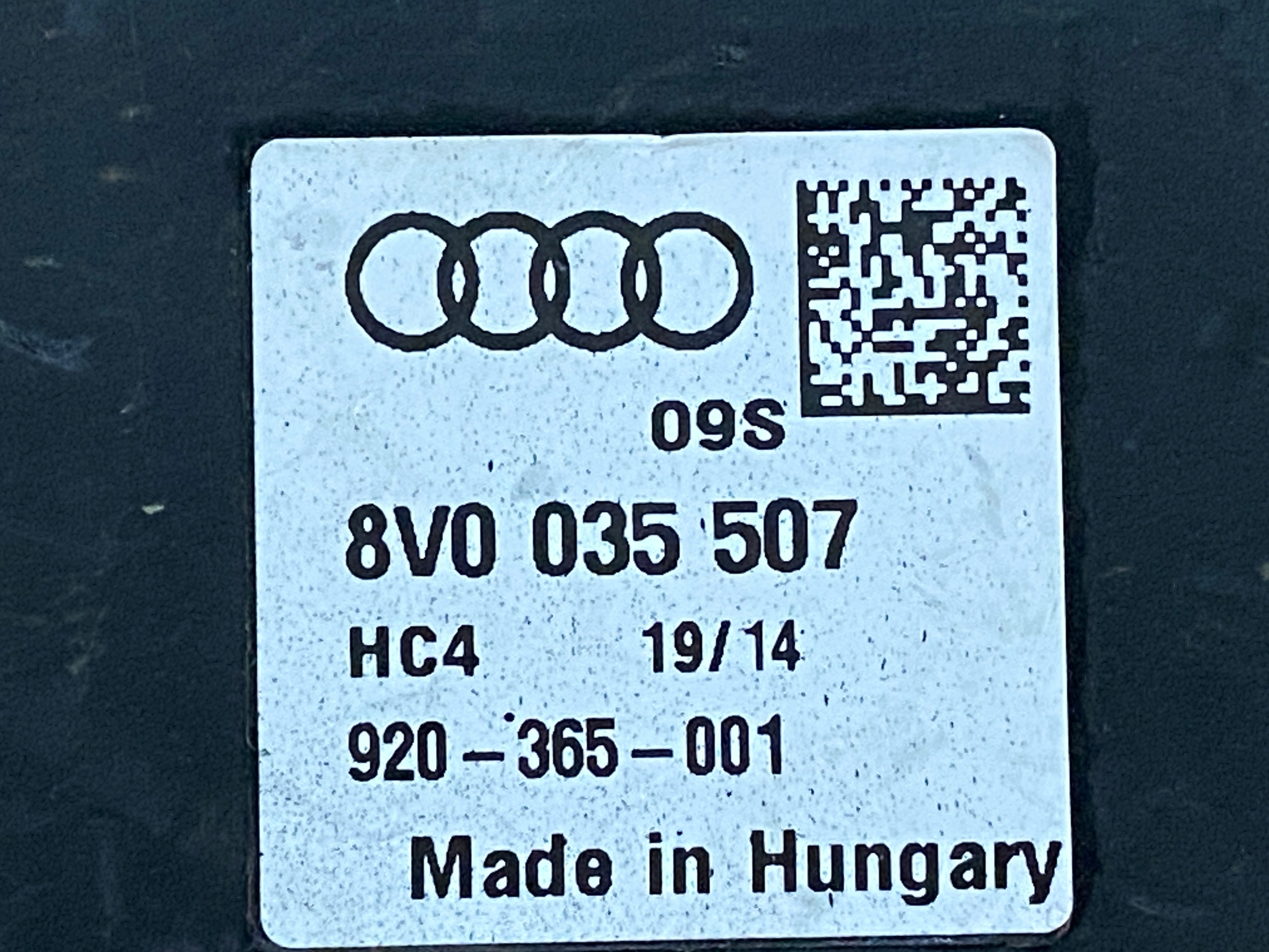 AUDI TT 8S Antenne TELEFONU 8V0035507