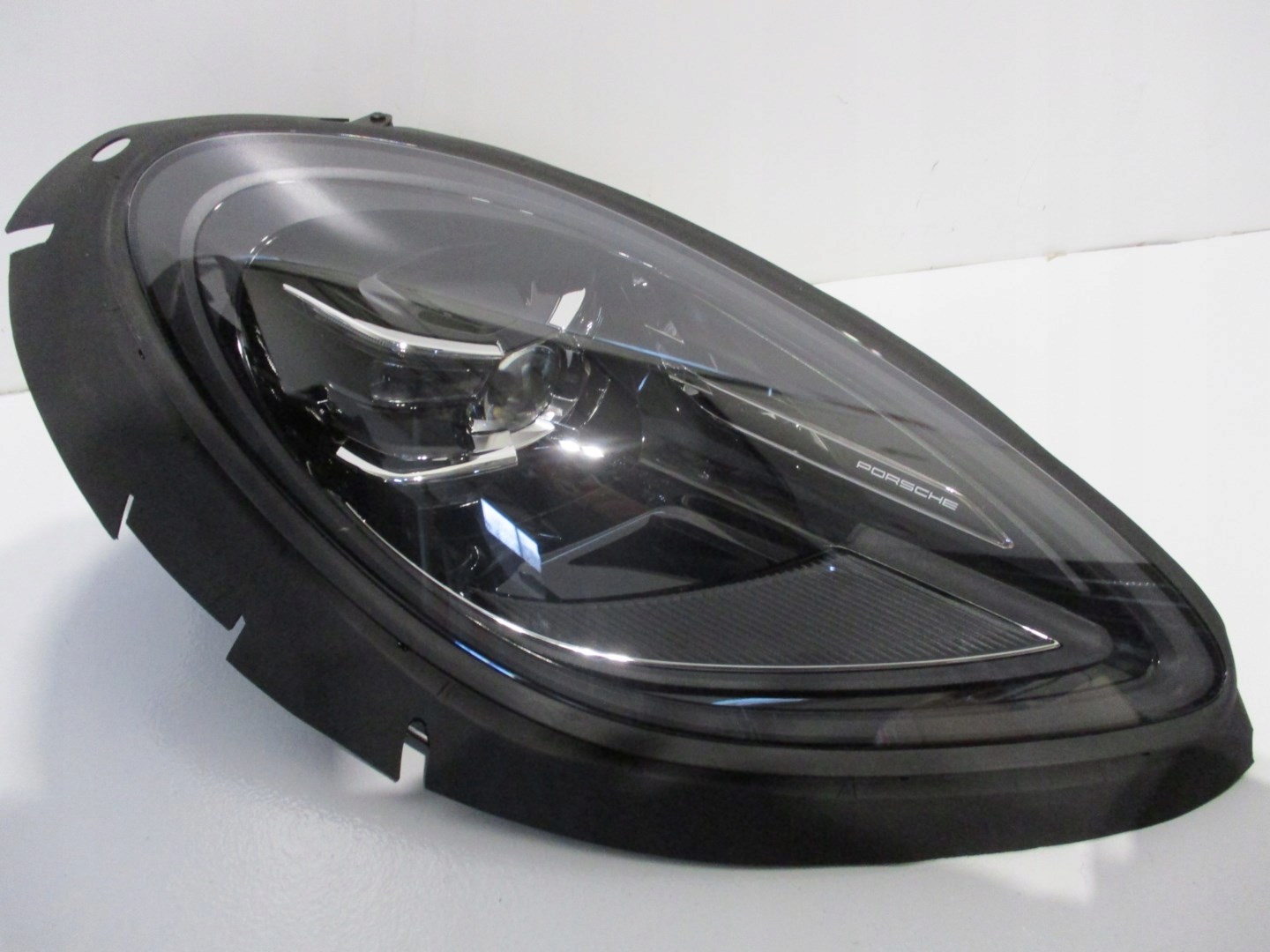 Licht rechts FULL LED MACAN 95B941016F MATRIX