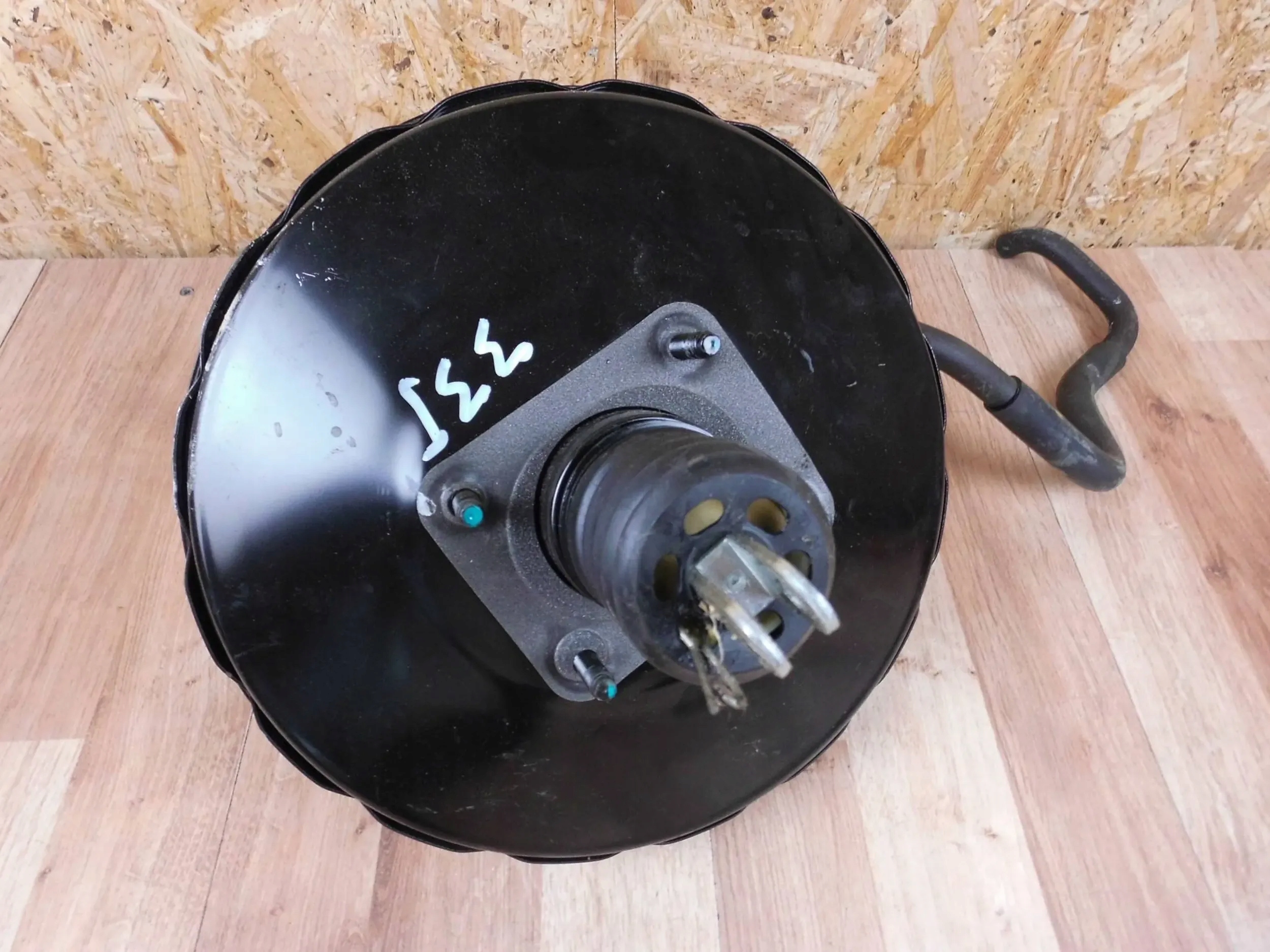 Mitsubishi Eclipse Cross control brakes servo servo pump 4680A217