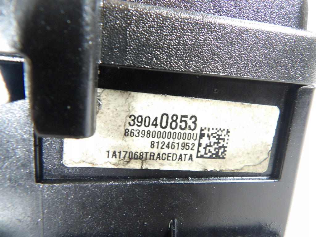 OPEL ASTRA K 1.6CDTI Module fusibles 39040853