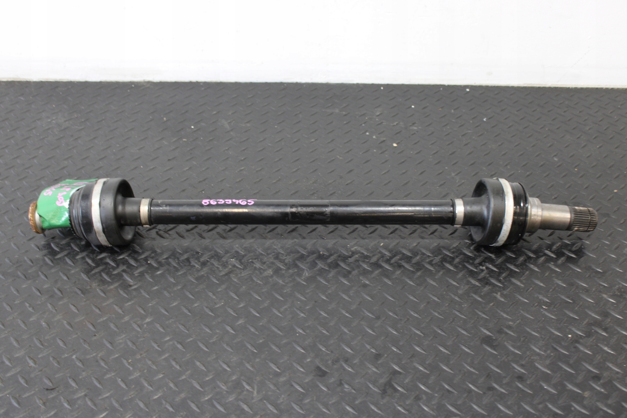 semi-axis semi-axis left rear part BMW 6 GT G32 m-packet 8639465