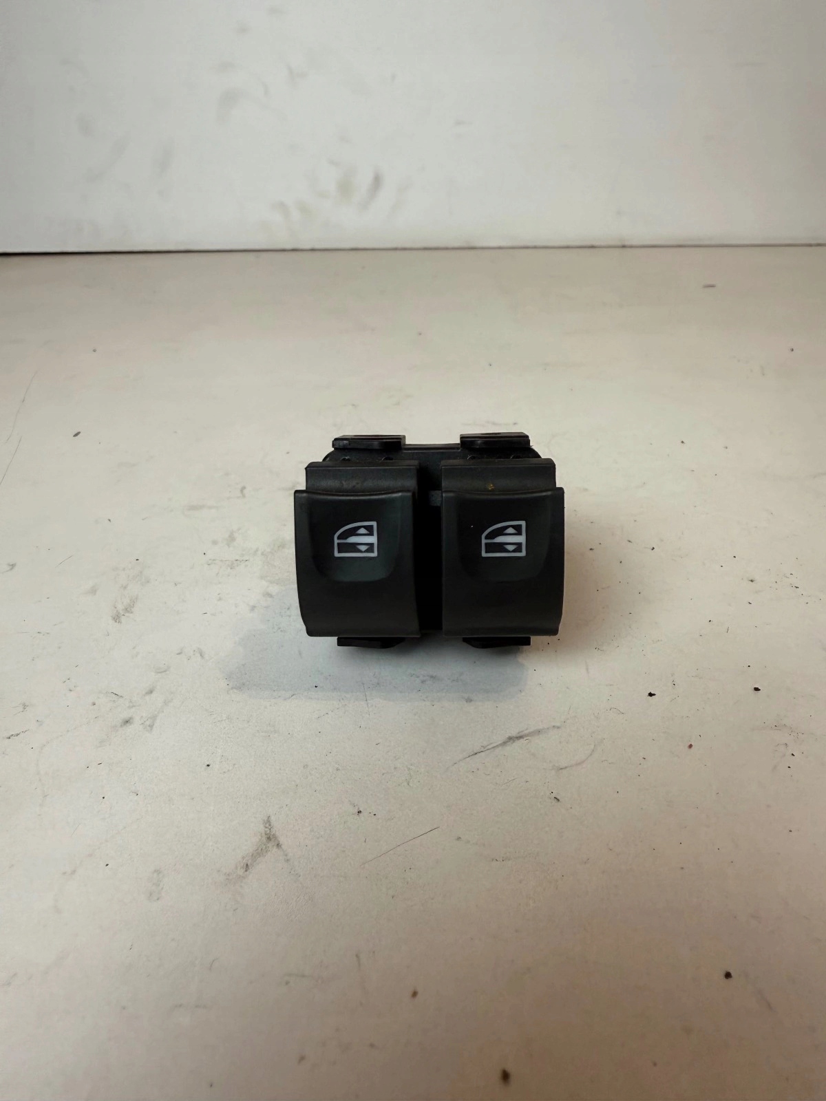 Panel window control switch tylnych Renault Captur and