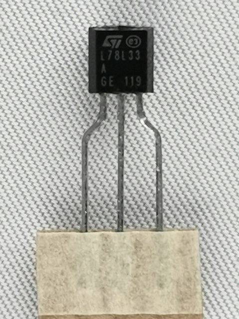 78L33 stabilizator +3.3V 100mA TO92 ( 8 sztuk )