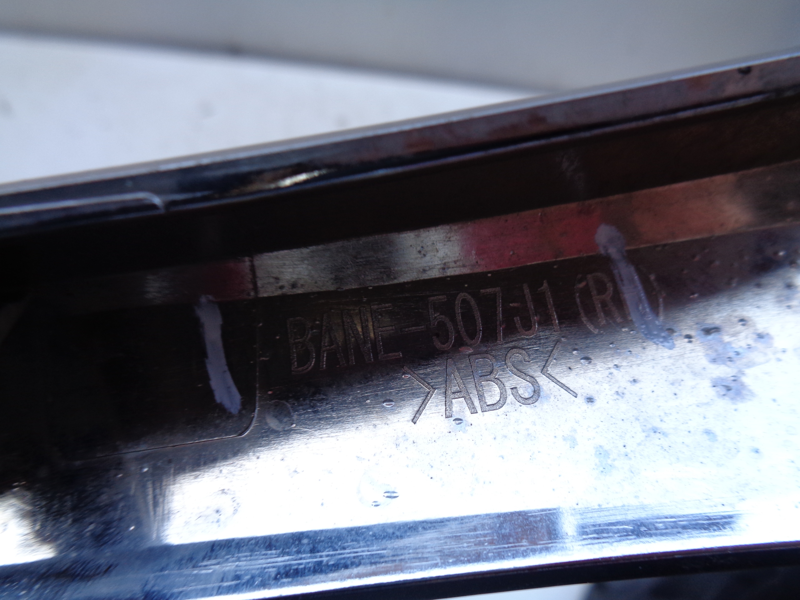 CHROM grille of a bumper right front MAZDA 3 16- LIFT