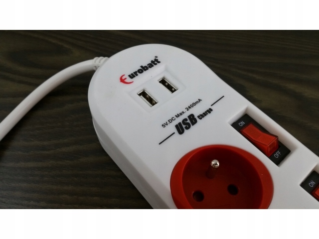 PRZEDŁUŻACZ LISTWA ZASILAJĄCA WYŁĄCZNIK + USB 1.5m Model 2024-U