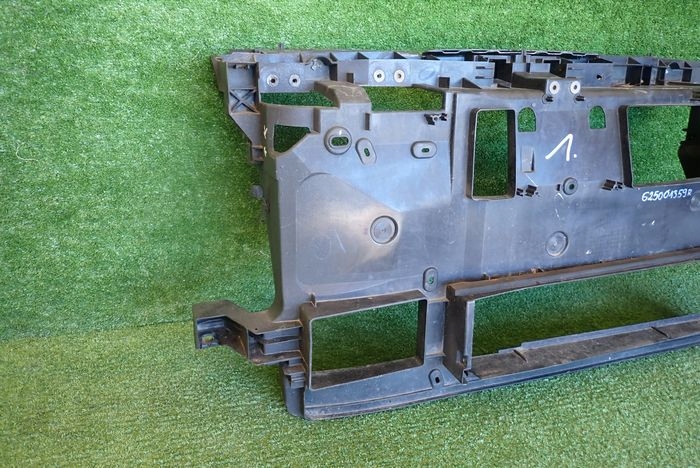 RENAULT MEGANE IV support panel for radiators front