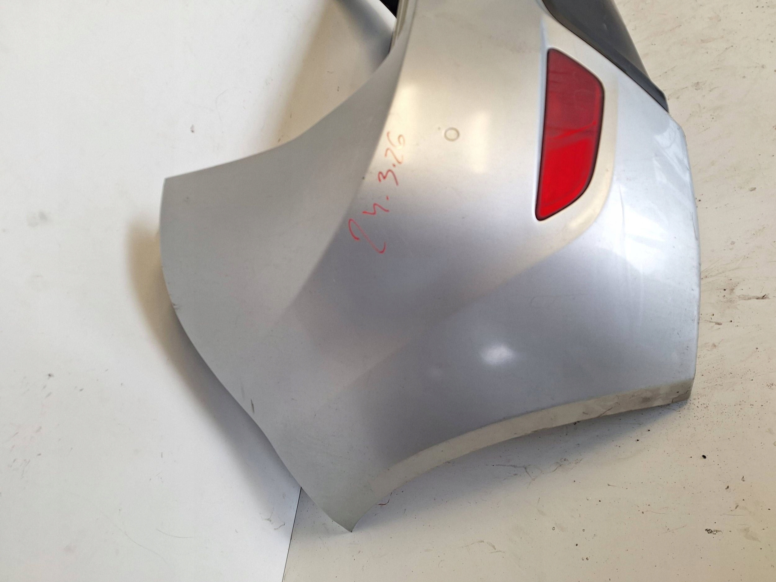HYUNDAI IX20 10-14 bumper rear part + PDC 86611-1K000