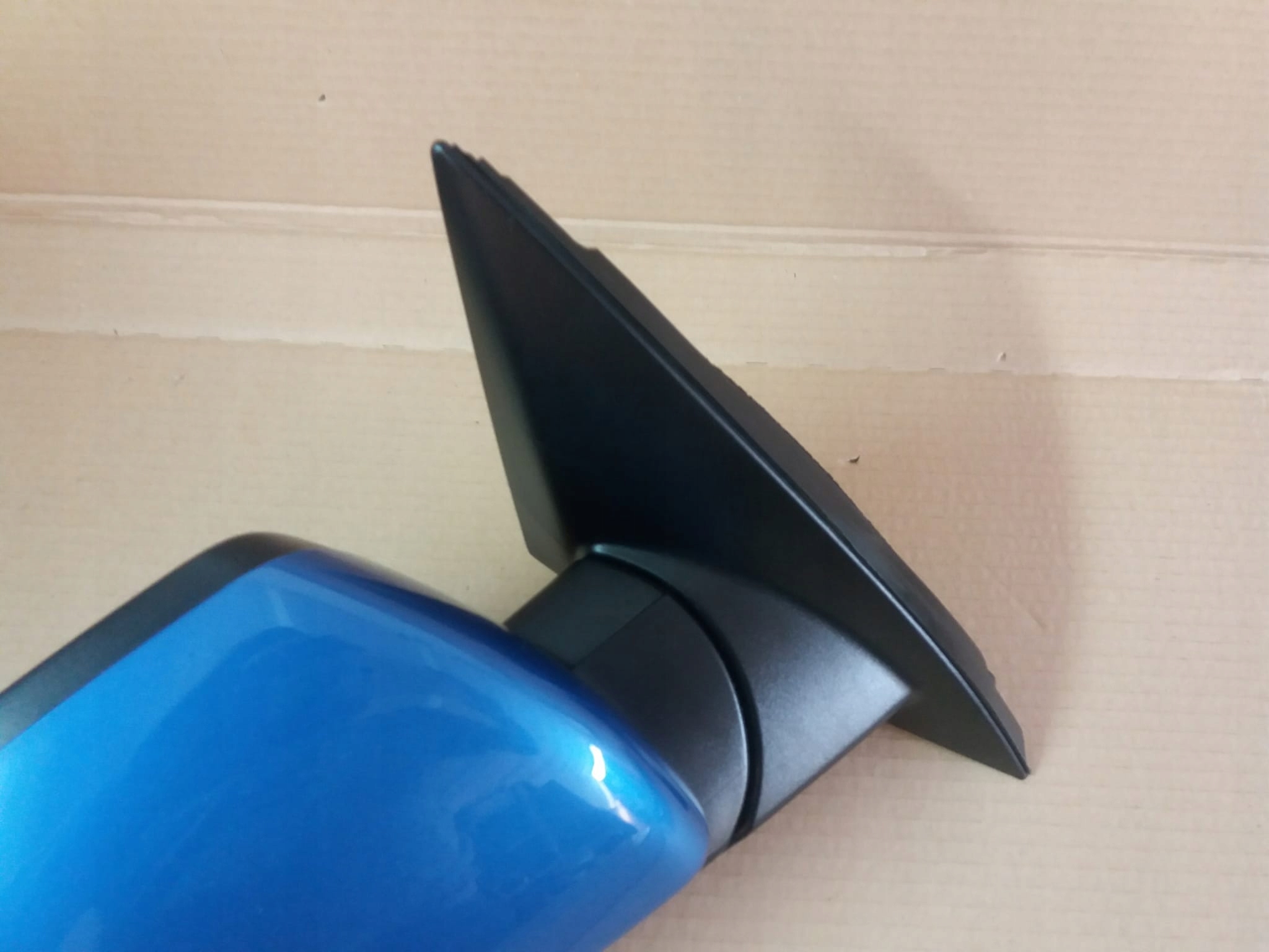 KIA CEED III X CEED PROCEED PRAWE ASYSTENT 10 PIN Jakość części (zgodnie z GVO) O - oryginał z logo producenta pojazdu (OE)