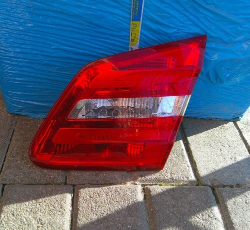 MERCEDES B KLASA W246 11-14 LED PRAWA TYLNA LAMPA KLAPA ORYG. A2469066400