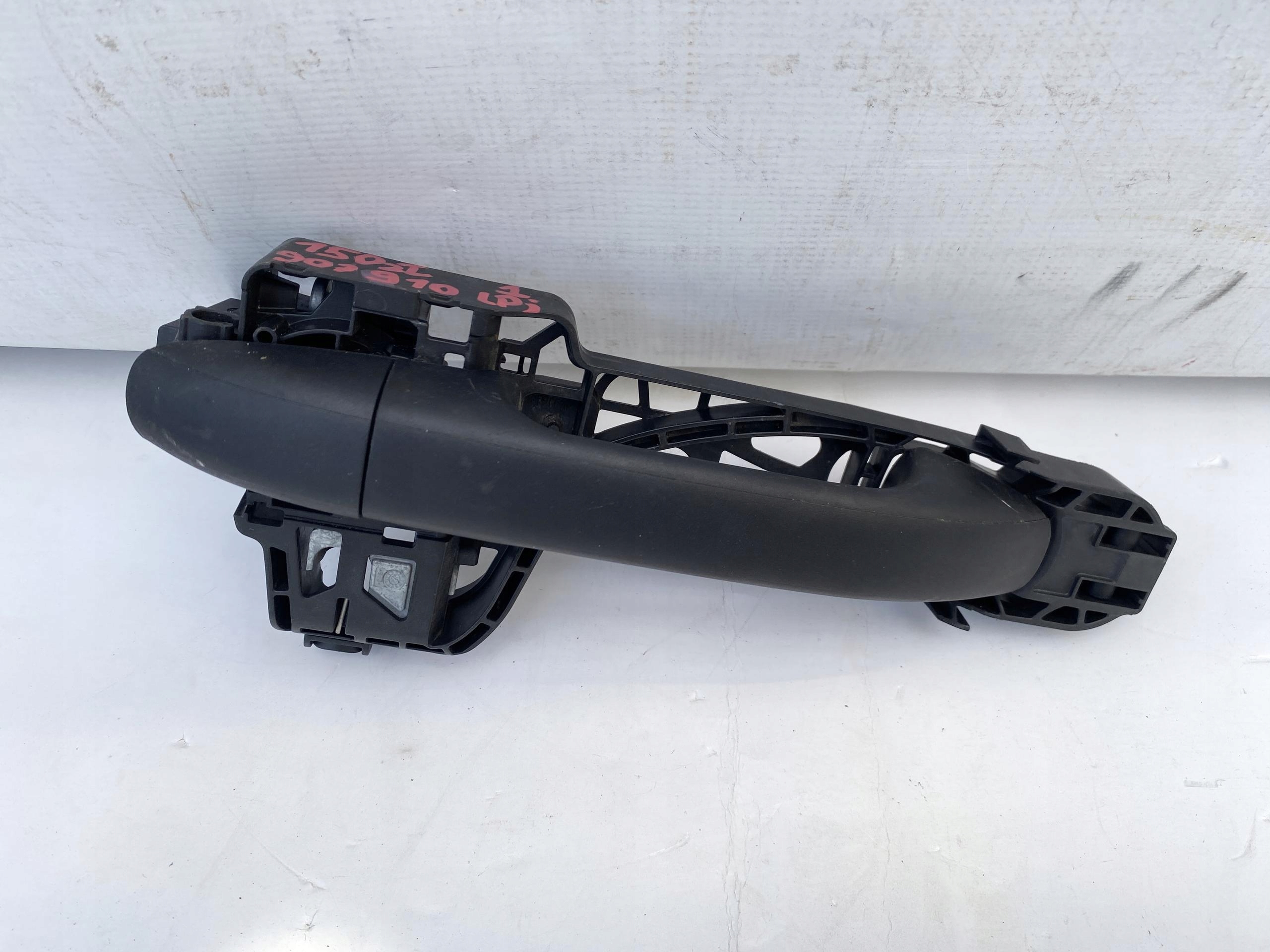 SPRINTER 907 910 17- handle door exterior front ZE STELAZEM right