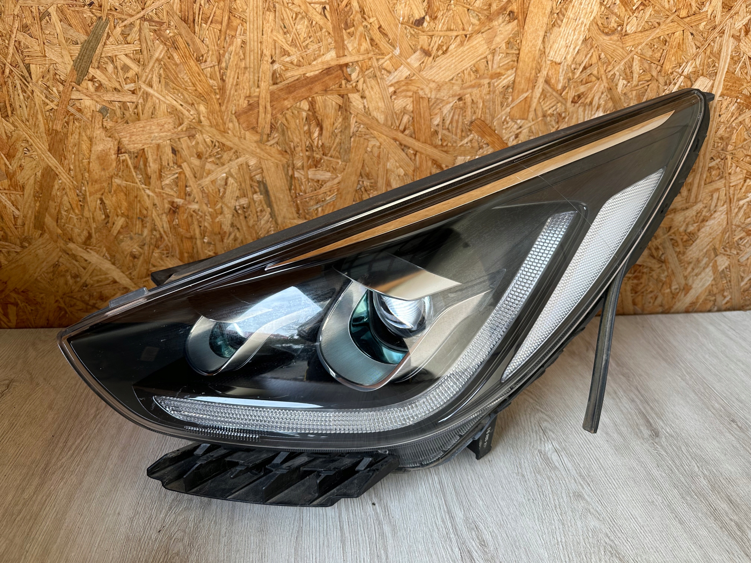 LAMPY LAMPA PRZEDNIA PRAWA LEWA KIA NIRO FULL LED Wersja Europejska