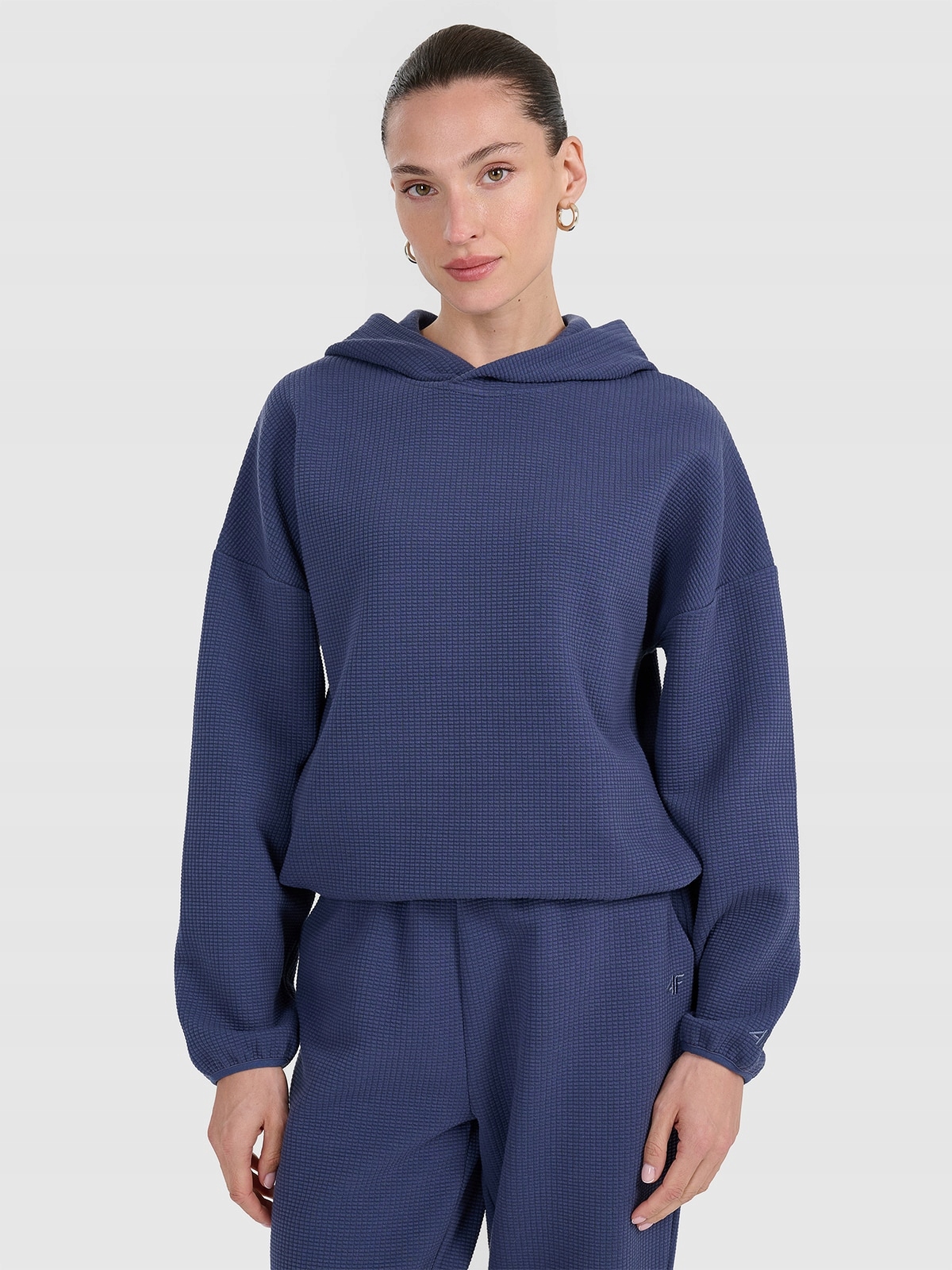 Sportovní Mikina 4F Dámská Z Pleteniny S Vaflovou Vazbou TSWSF1847 AW25 XXL