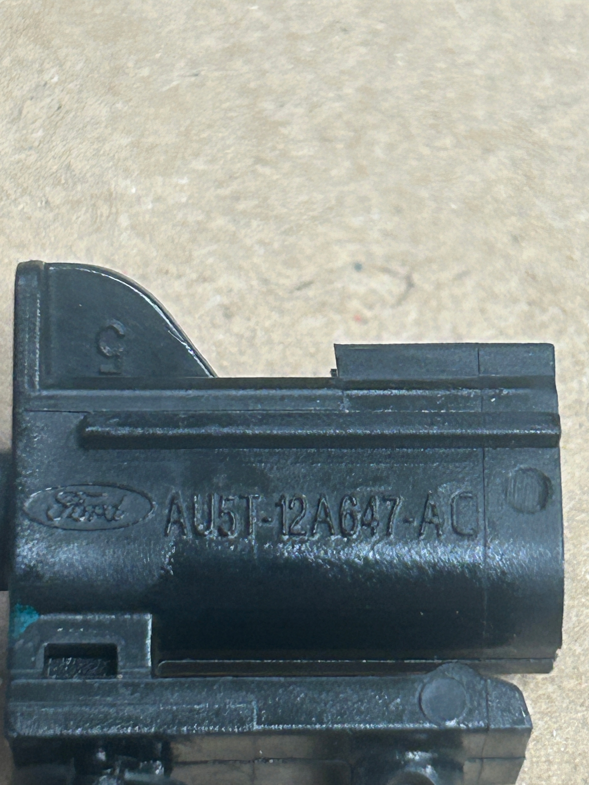 FORD FIESTA MK7 CZUJNIK TEMPERATURY ZEWNĘTRZNEJ Typ samochodu Samochody osobowe