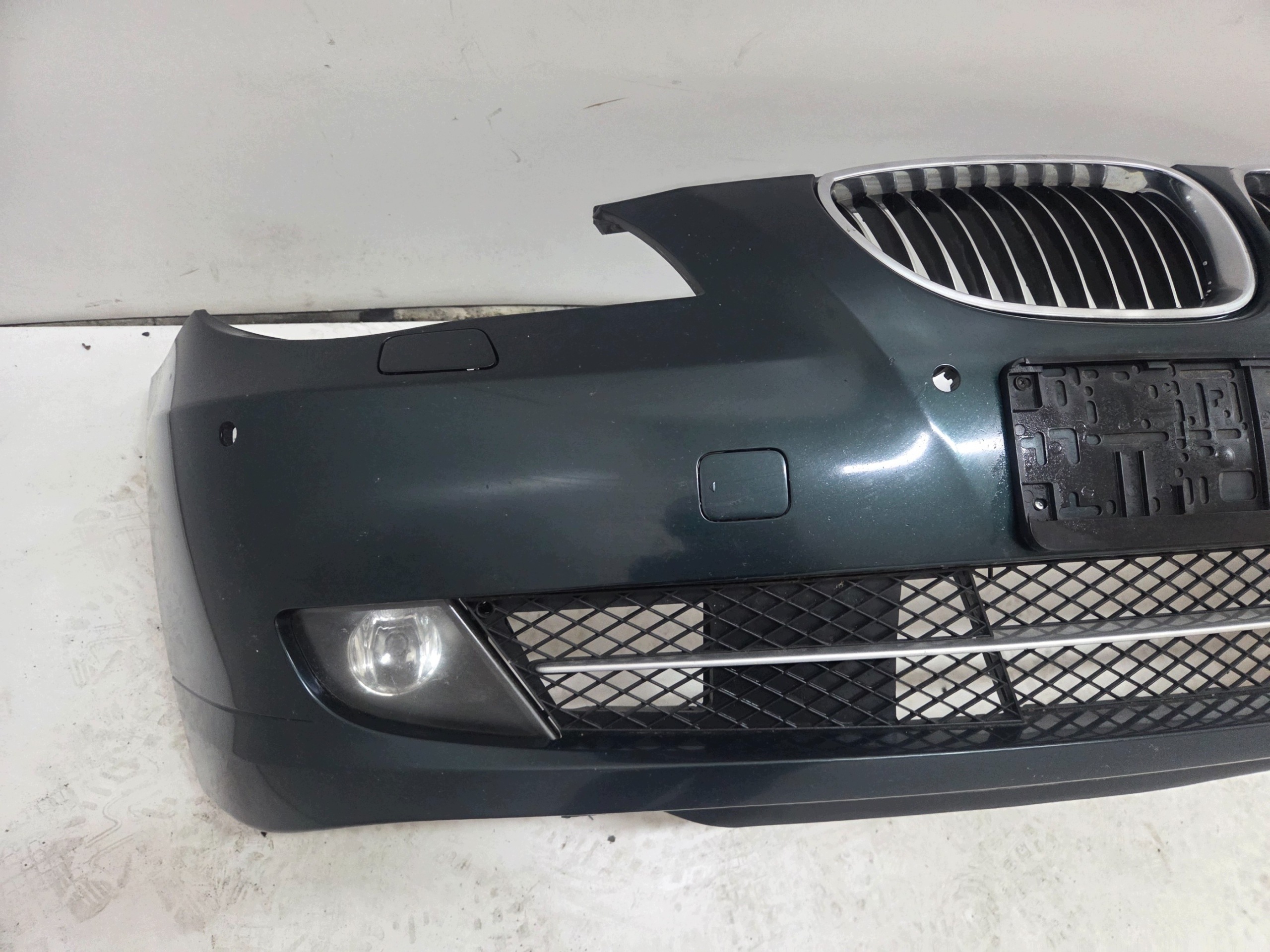 front bumper BMW E60 E61 LIFT TIEFGRUEN A43/6