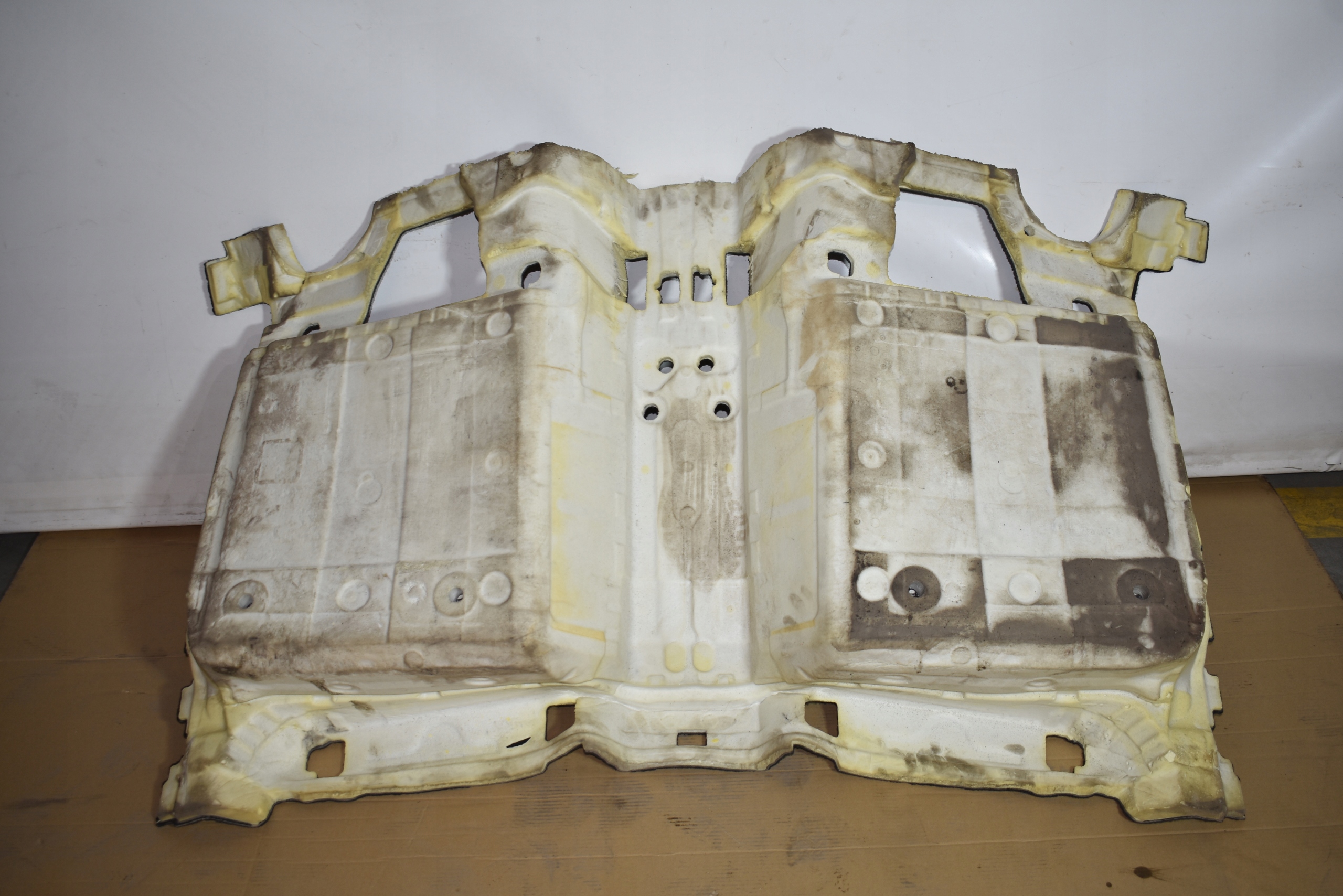 IDEALNY carpet rear part rear BMW G70 1