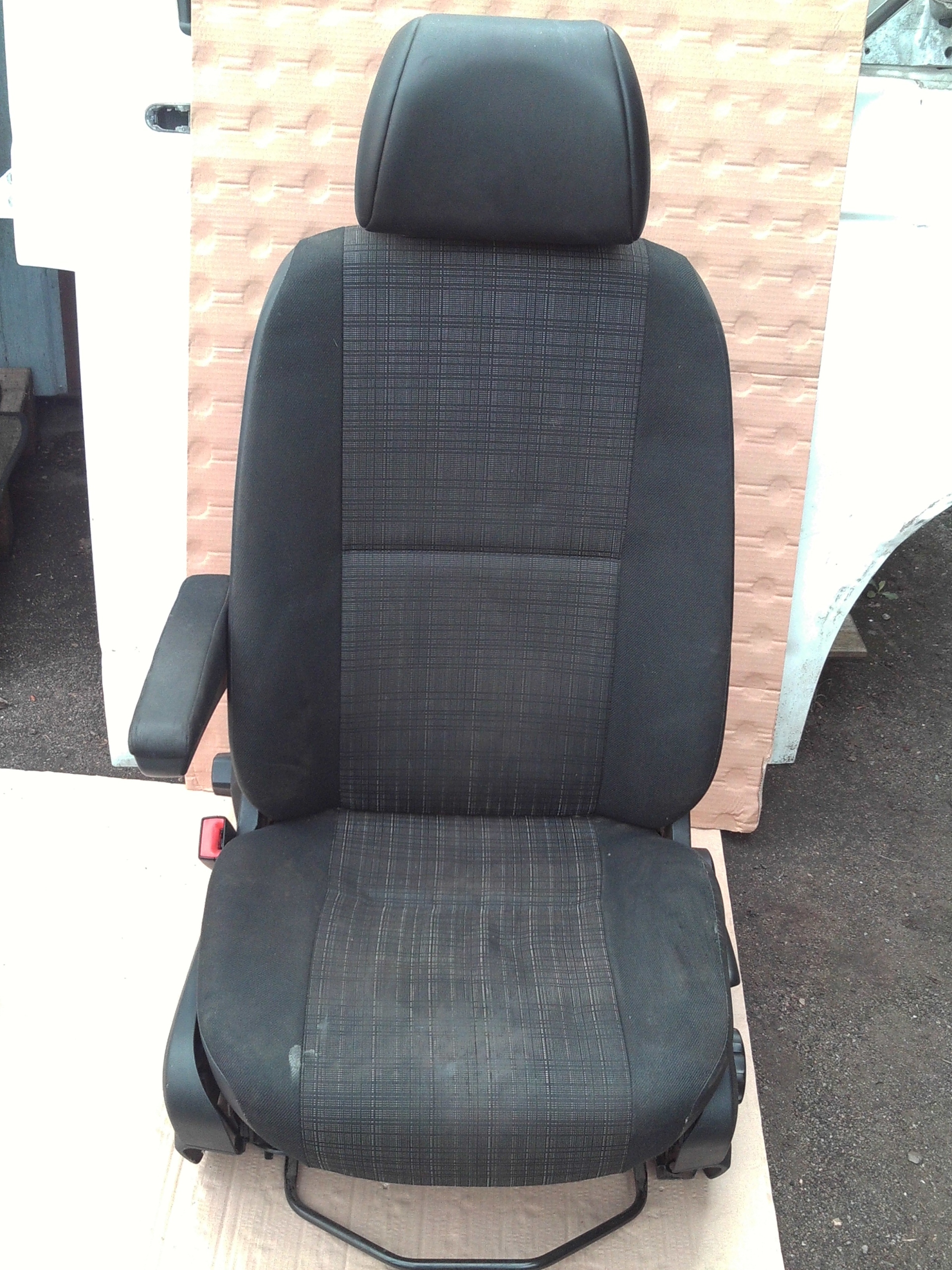 Сидіння водія MERCEDES SPRINTER 906